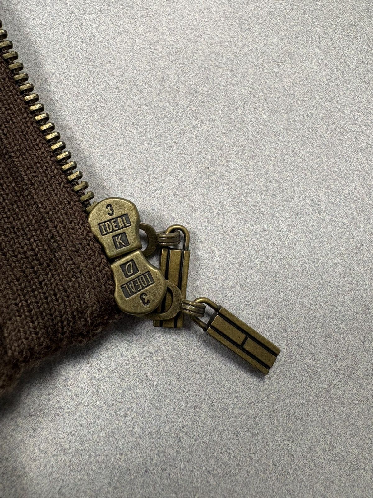 Tommy Hilfiger Tommy Hilfiger Ribbed Zip Up Brown Spell Out Logo Y2K 2000s Size M / US 6-8 / IT 42-44 - 12 Thumbnail