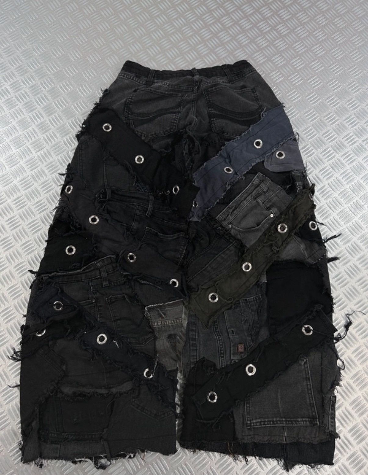 Vintage Vintage Super Baggy Y2k Distressed Jeans 00s Size US 32 / EU 48 - 3 Thumbnail