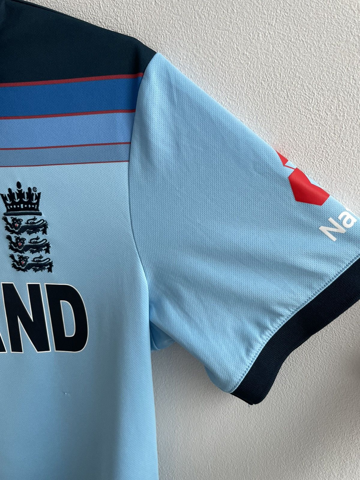 New Balance New Balance England Cricket World Cup 2019 Football Jersey Size US S / EU 44-46 / 1 - 7 Thumbnail