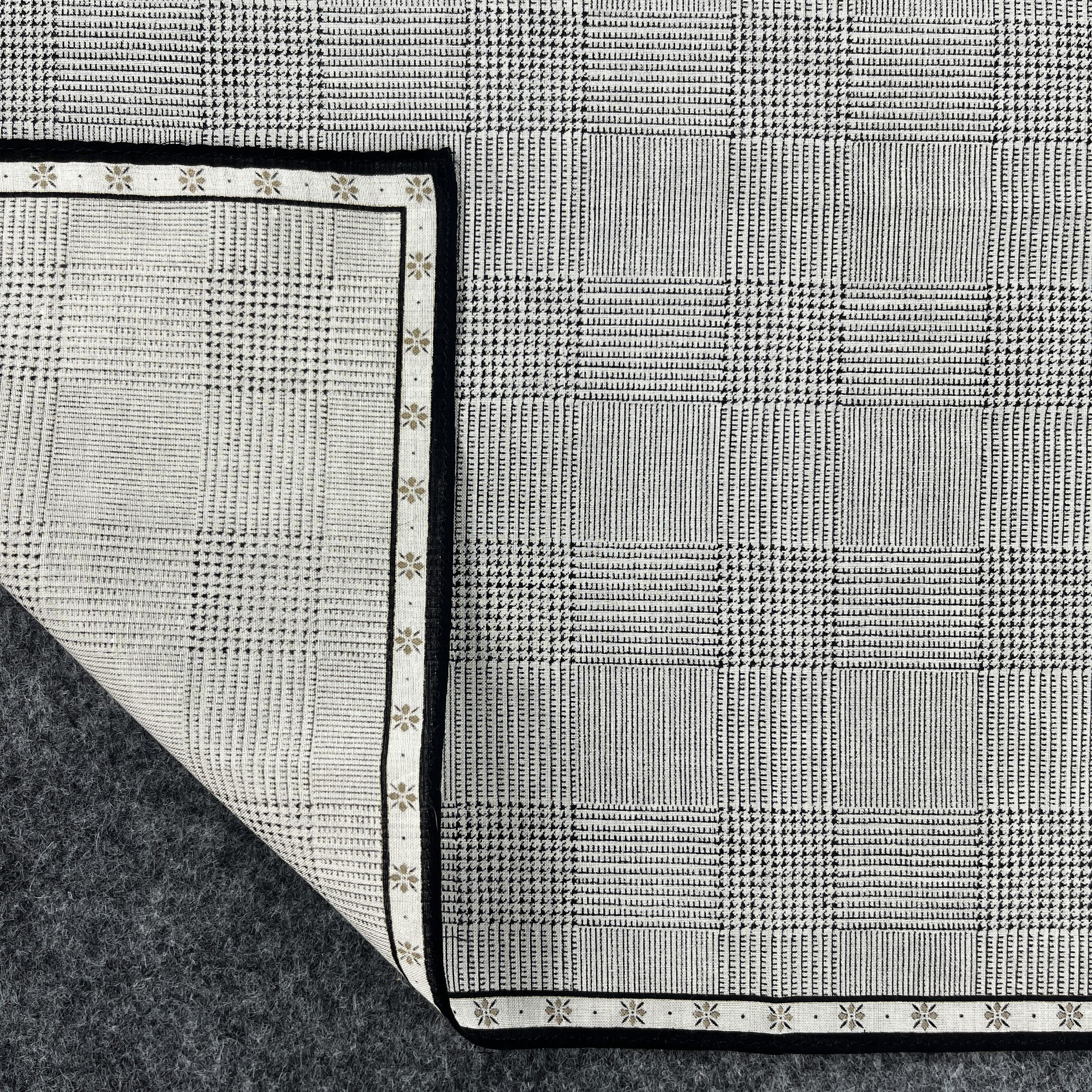 Other Christian Dior Handkerchief / Bandana / Neckerchief B034 Size ONE SIZE - 8 Thumbnail