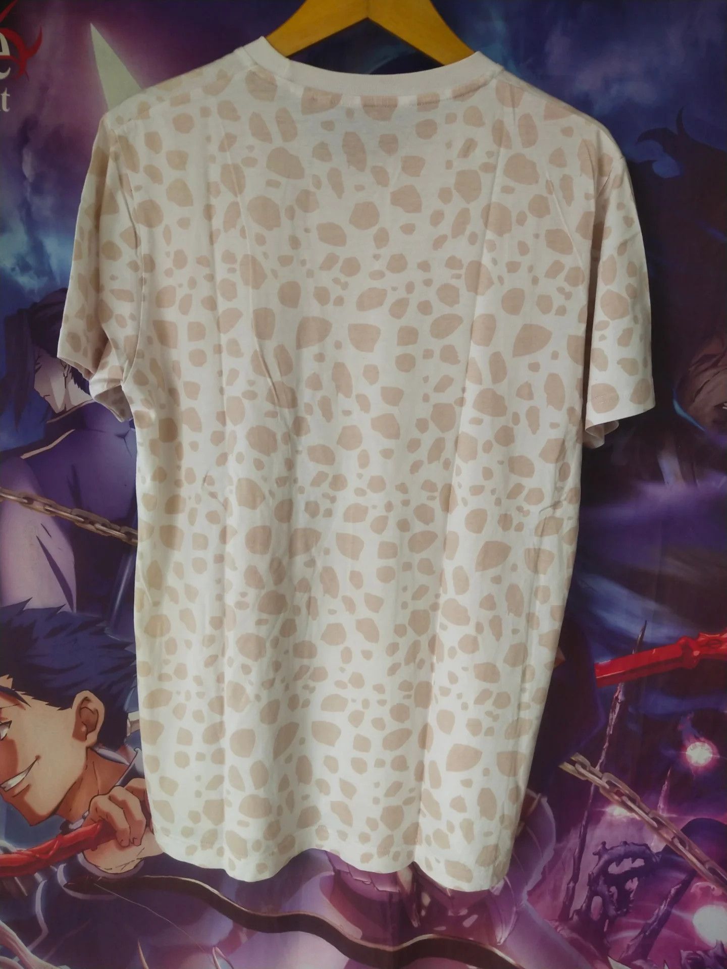 One Piece One Piece x Uniqlo Pirates of Heart Leopard Anime Tee Size US L / EU 52-54 / 3 - 4 Thumbnail