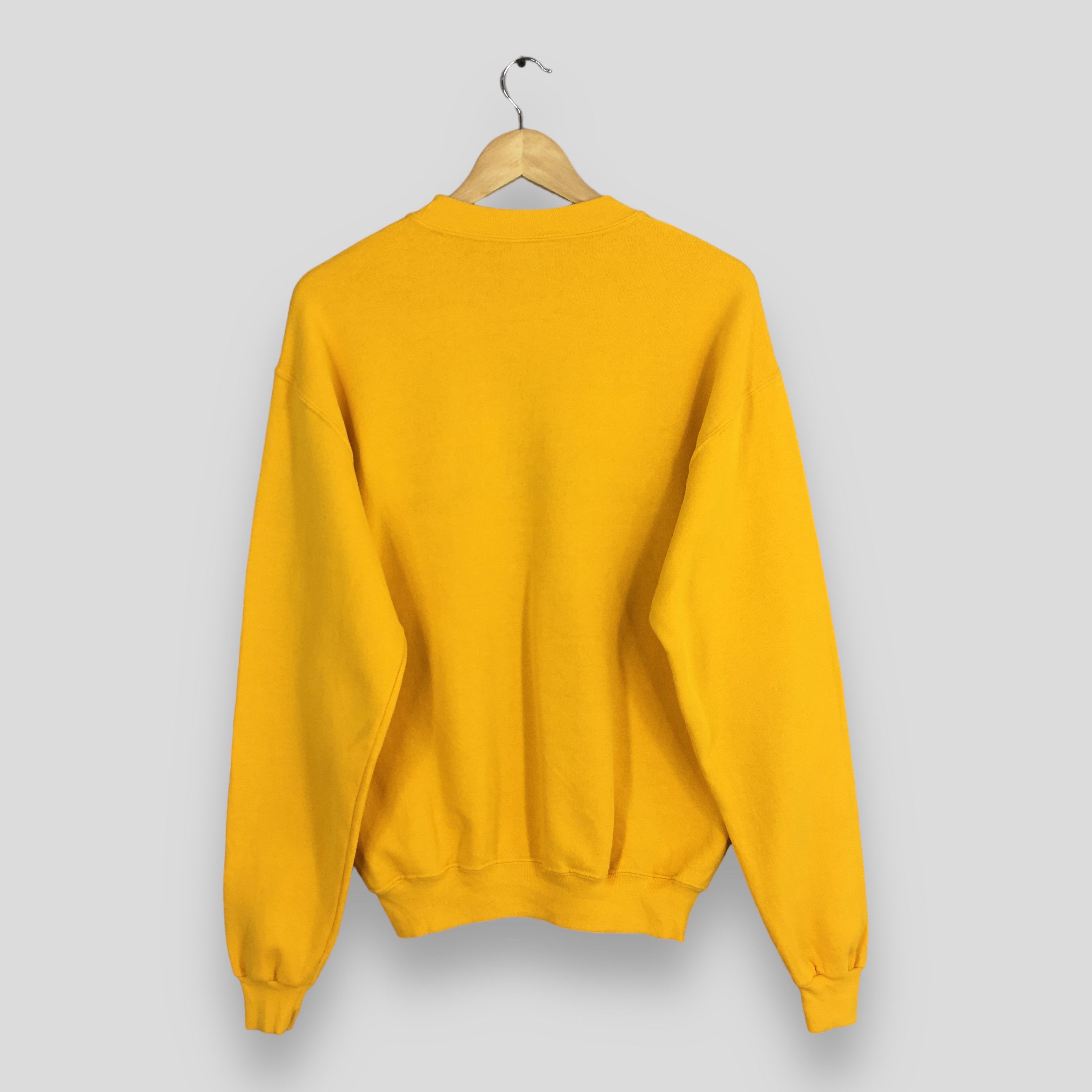 NCAA × Vintage Vintage Iowa Hawkeyes Football Yellow Sweatshirt Medium Size US M / EU 48-50 / 2 - 6 Thumbnail