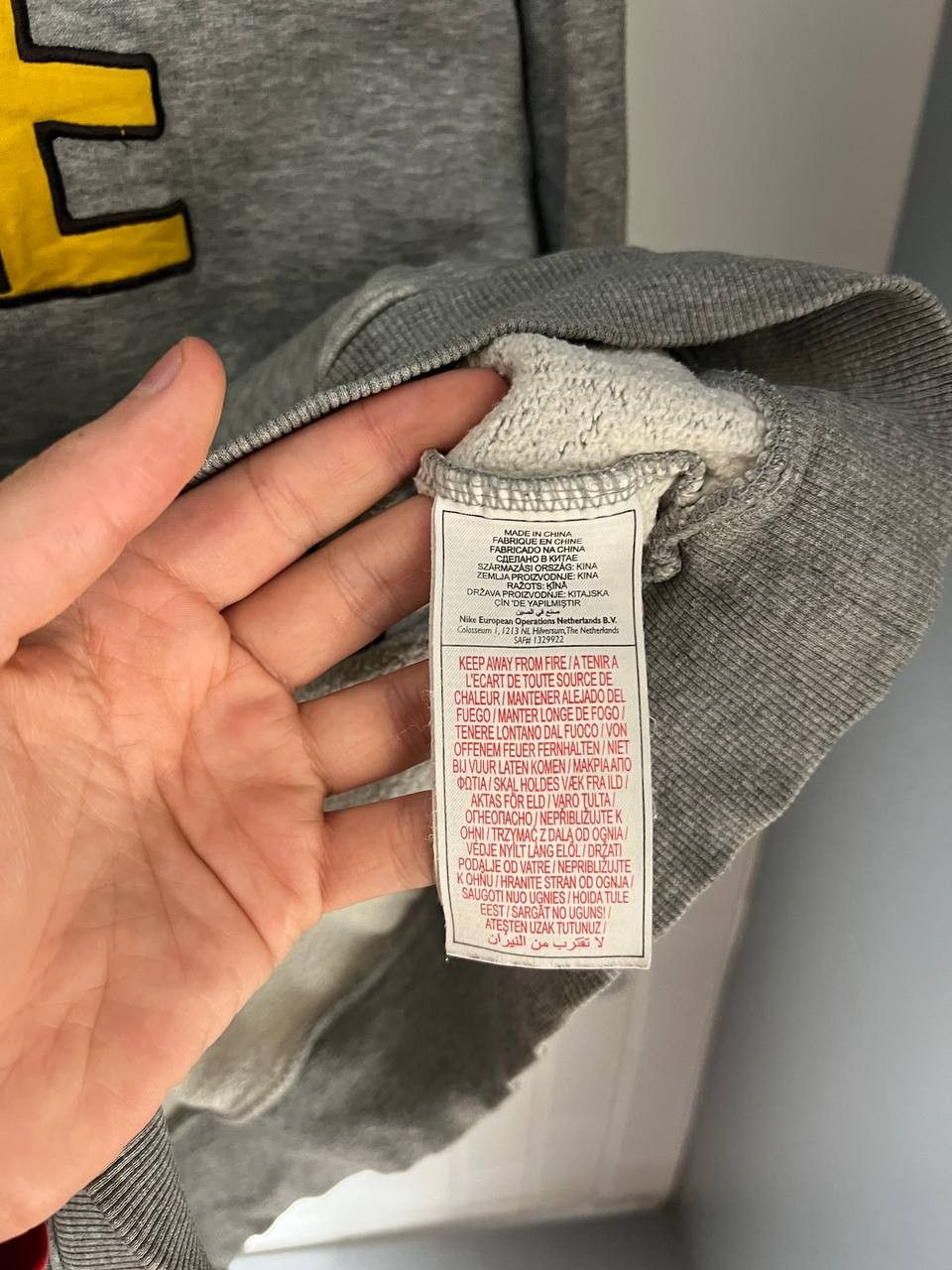 Nike VINTAGE NIKE BIG LOGO SWEATSHIRT RETRO DRILL SWOOSH Y2K 90s Size US XS / EU 42 / 0 - 11 Thumbnail