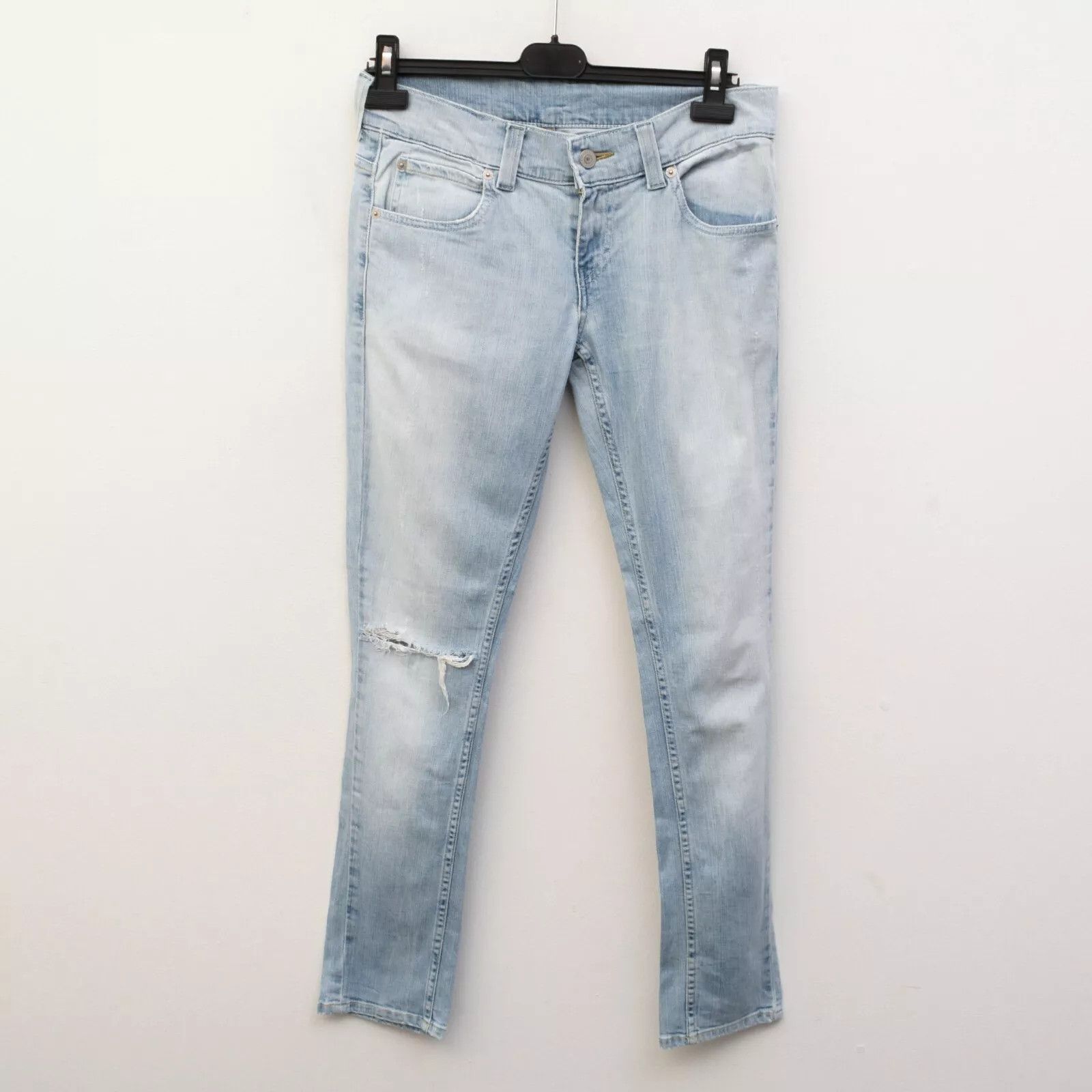 Levi's STRAUSS Straight W29 L32 Fit Denim Jeans Trousers Ripped Low Size 29" - 1 Thumbnail