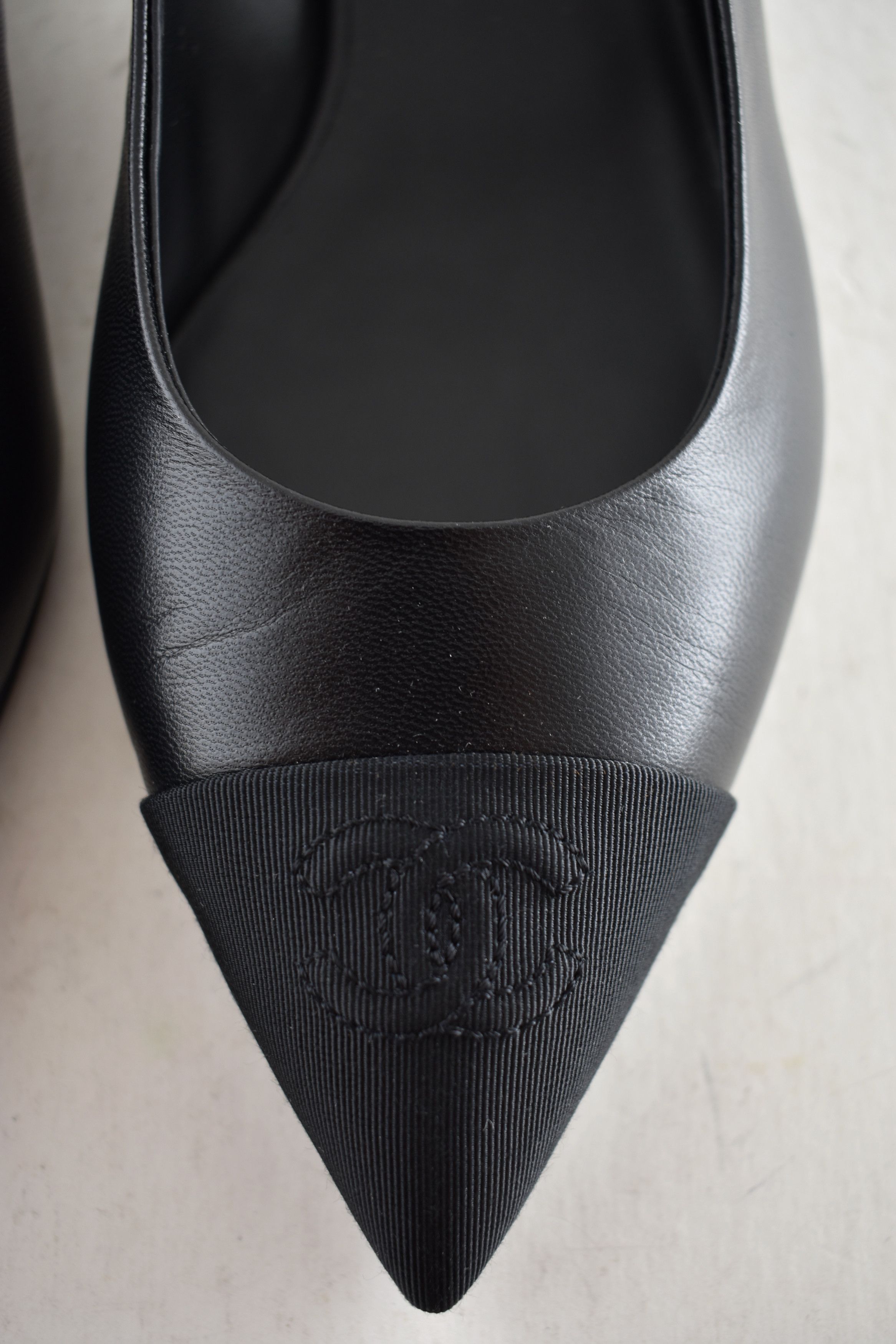 Chanel Chanel 24A CC Logo Coco Slingback Pointed Ballet Flat 38.5 Size US 8.5 / IT 38.5 - 10 Thumbnail