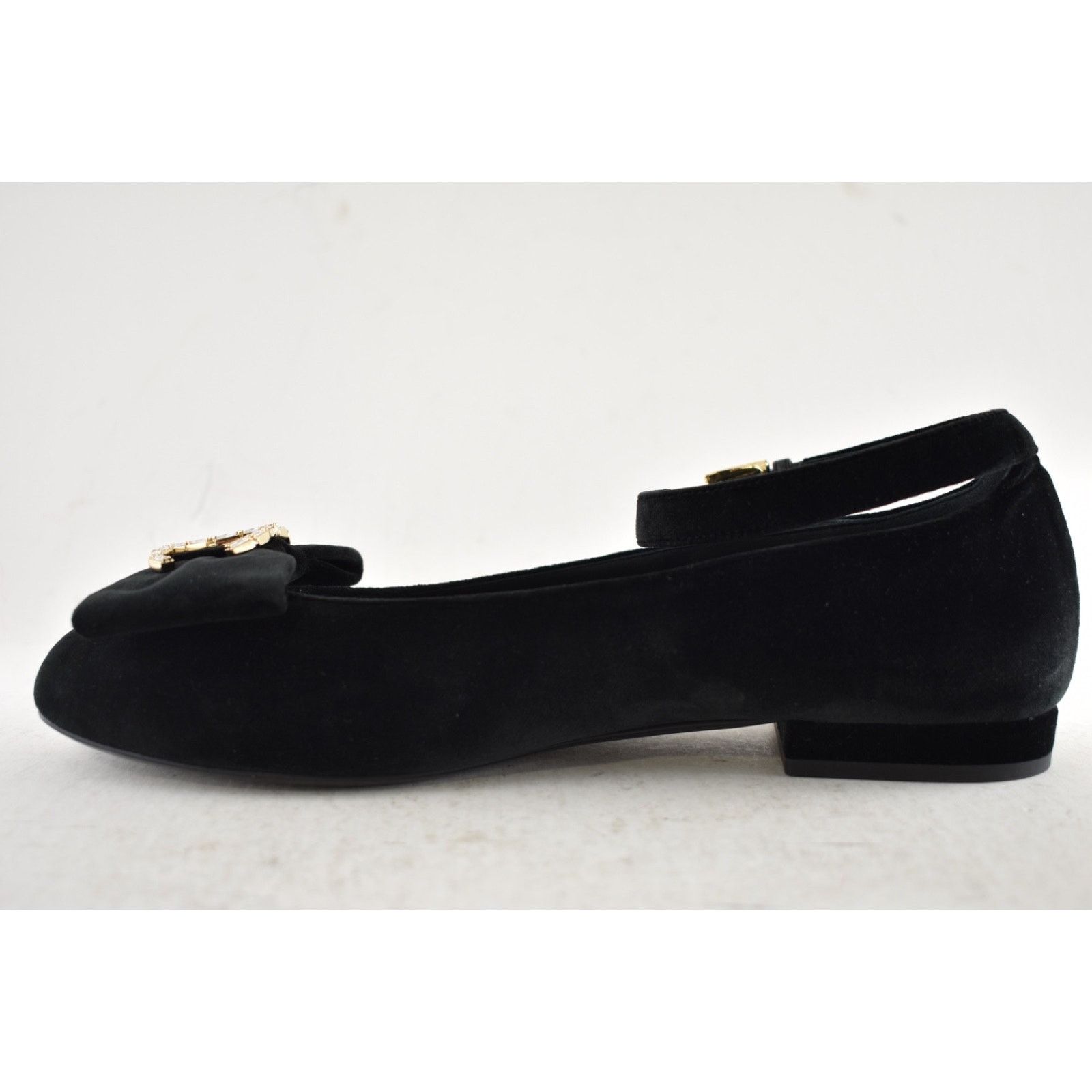 Chanel Chanel Black Velvet Crystal CC Bow Ankle Strap Flat 38.5 Size US 8.5 / IT 38.5 - 17 Thumbnail