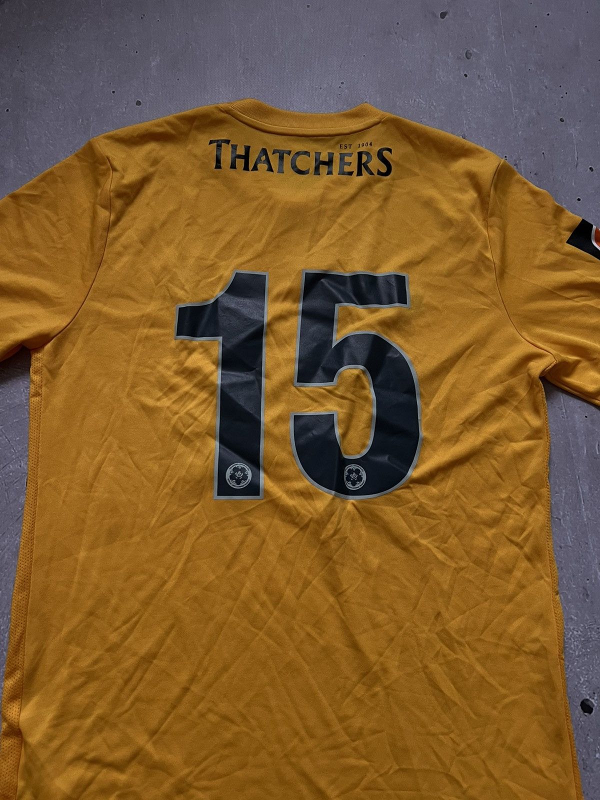 Nike Torquay United 2019-20 Nike t-shirt football jersey sz M #15 Size US M / EU 48-50 / 2 - 6 Thumbnail