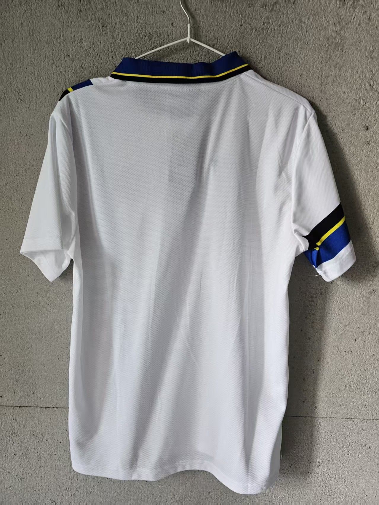 Other 1997 1998 Inter Milan Jersey White Size US XL / EU 56 / 4 - 4 Thumbnail