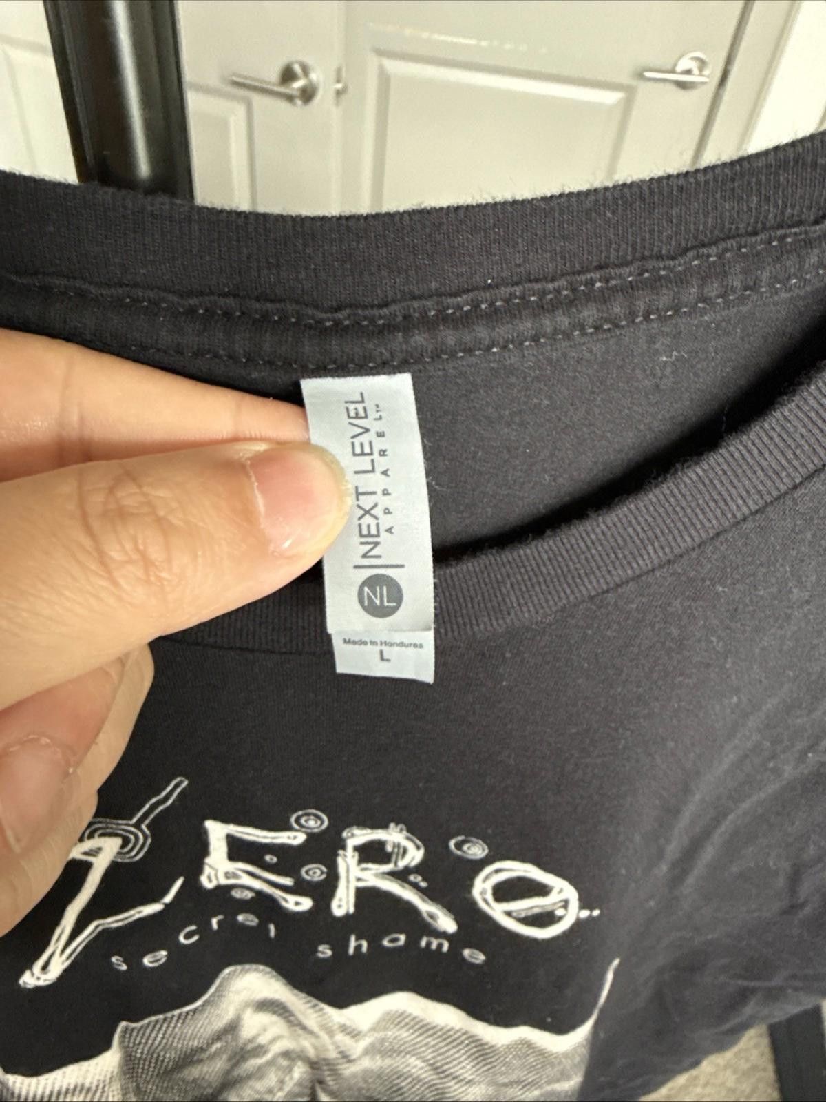 Other Secret Shame Band Zero T Shirt Black Graphic men L Asheville Size US L / EU 52-54 / 3 - 4 Thumbnail