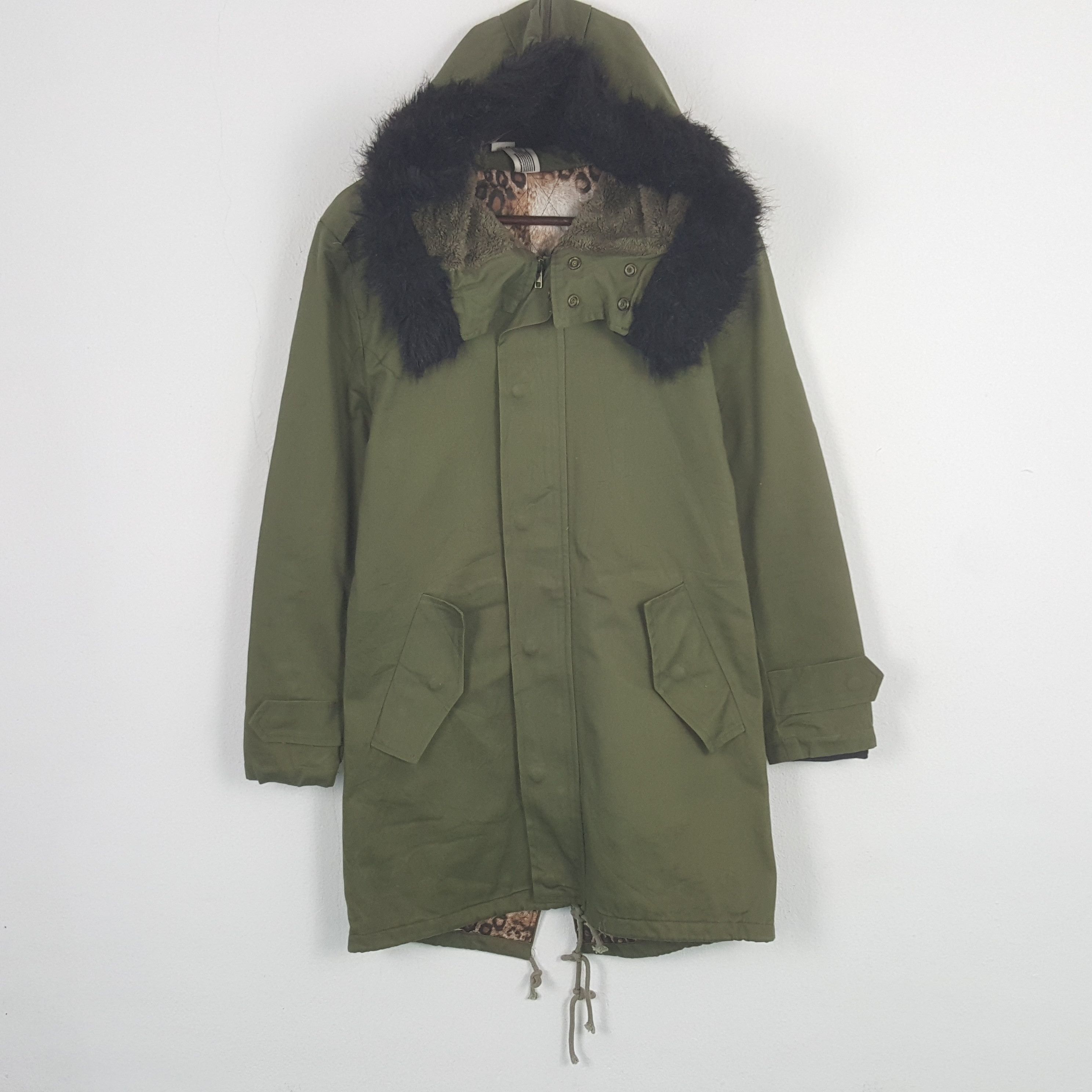 Attachment Vintage Attachment Army Military Parka Jacket Fur Hoodie Size US S / EU 44-46 / 1 - 1 Thumbnail