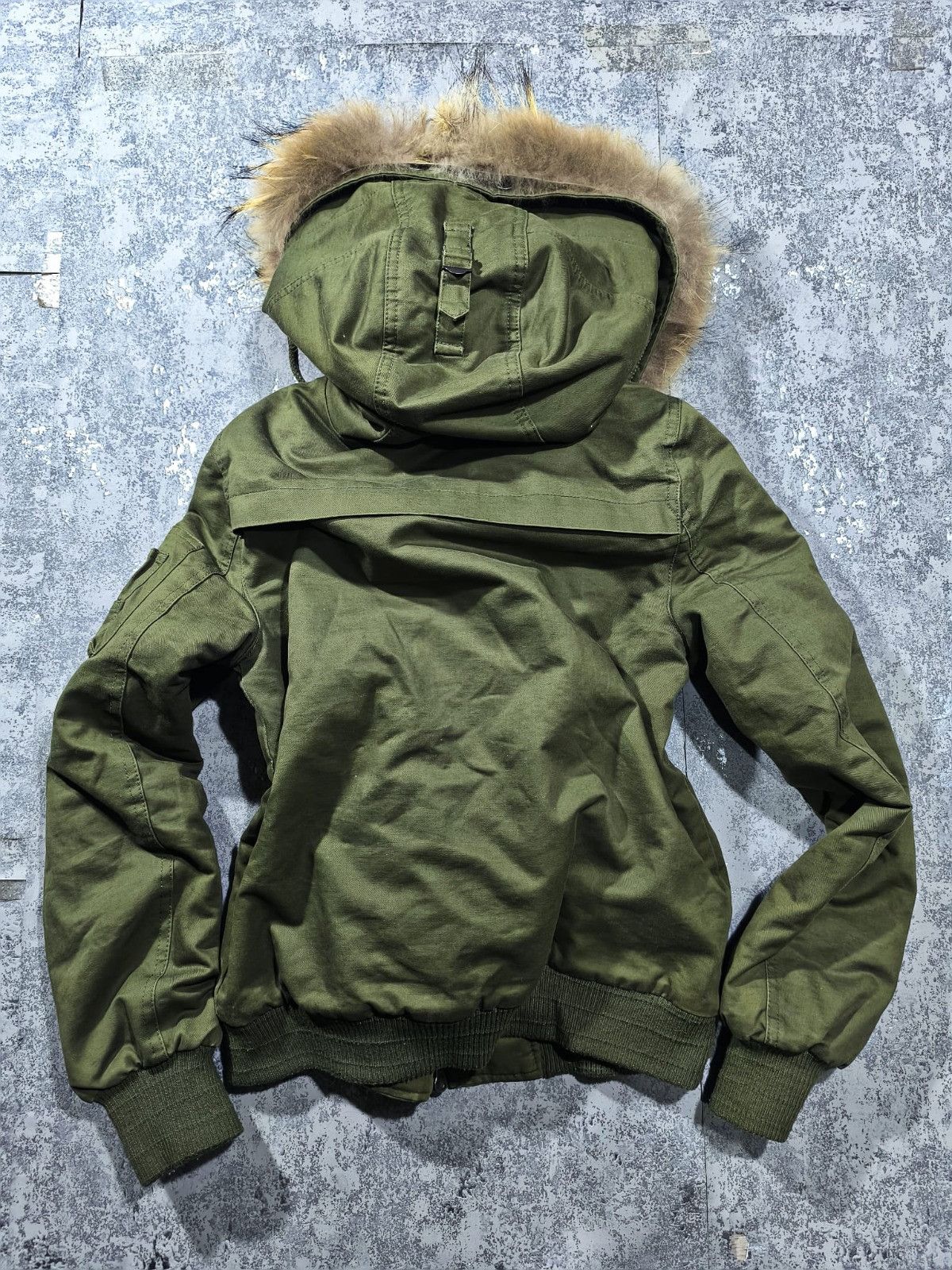 Other Japan Type FauxFur Military Faded Khaki Green Bomber Size S / US 4 / IT 40 - 7 Thumbnail
