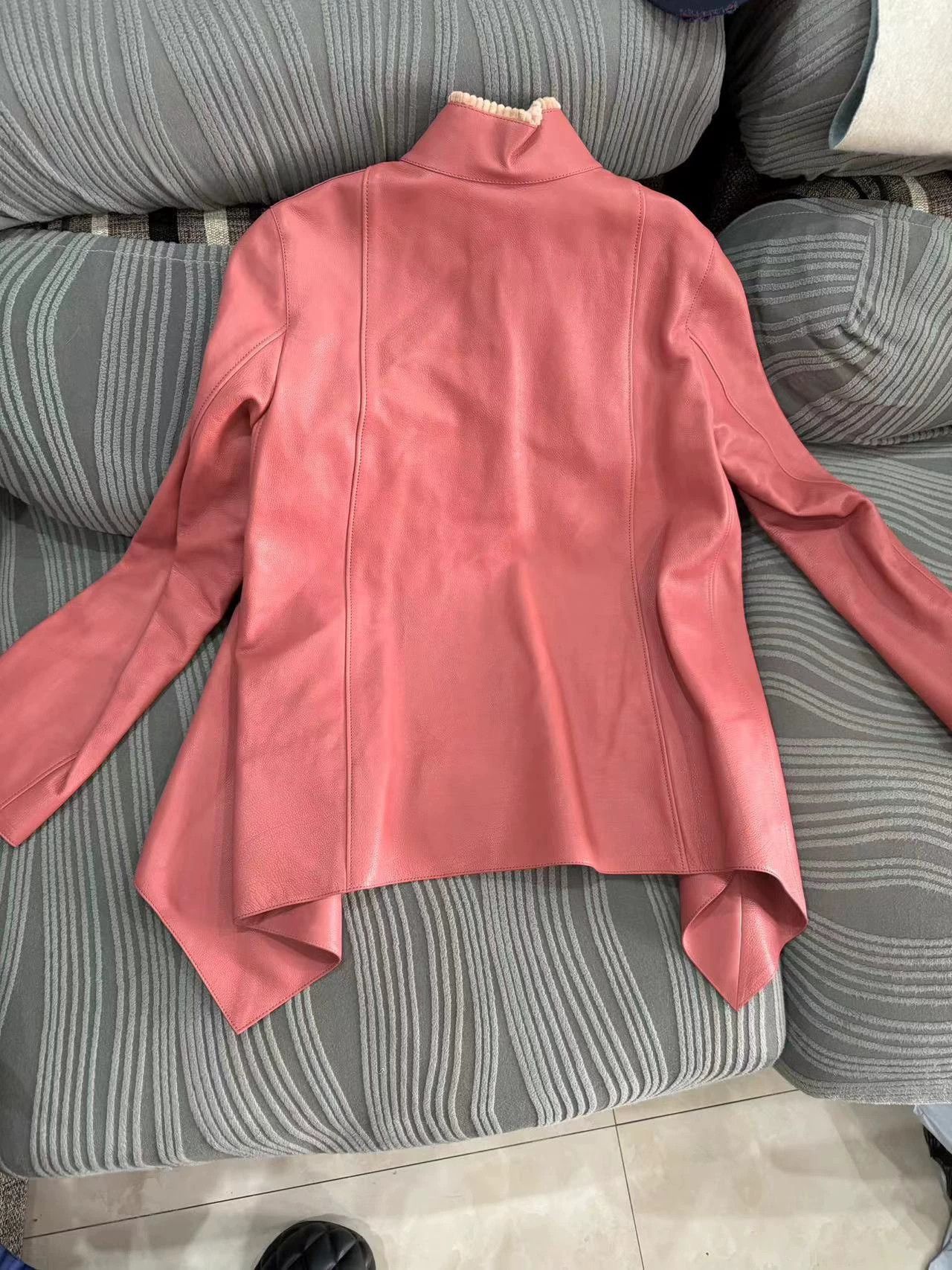 Hermes Hermès Watermelon Red Cowhide Leather Jacket New Unworn Size XS / US 0-2 / IT 36-38 - 2 Thumbnail