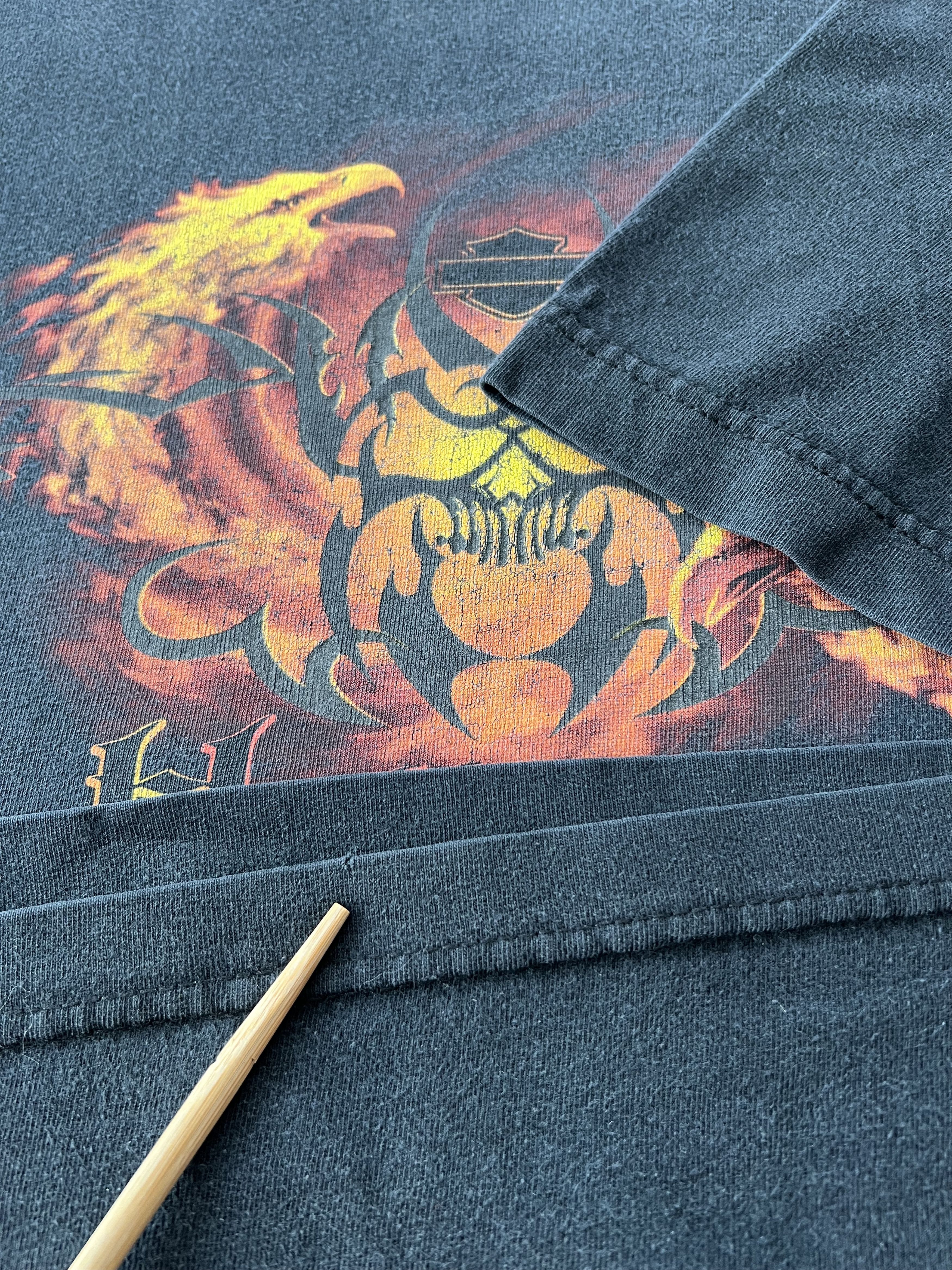 Harley Davidson Vintage 2000s Harley Davidson Eagle Flame Fire Skull T-shirt Size US L / EU 52-54 / 3 - 7 Thumbnail