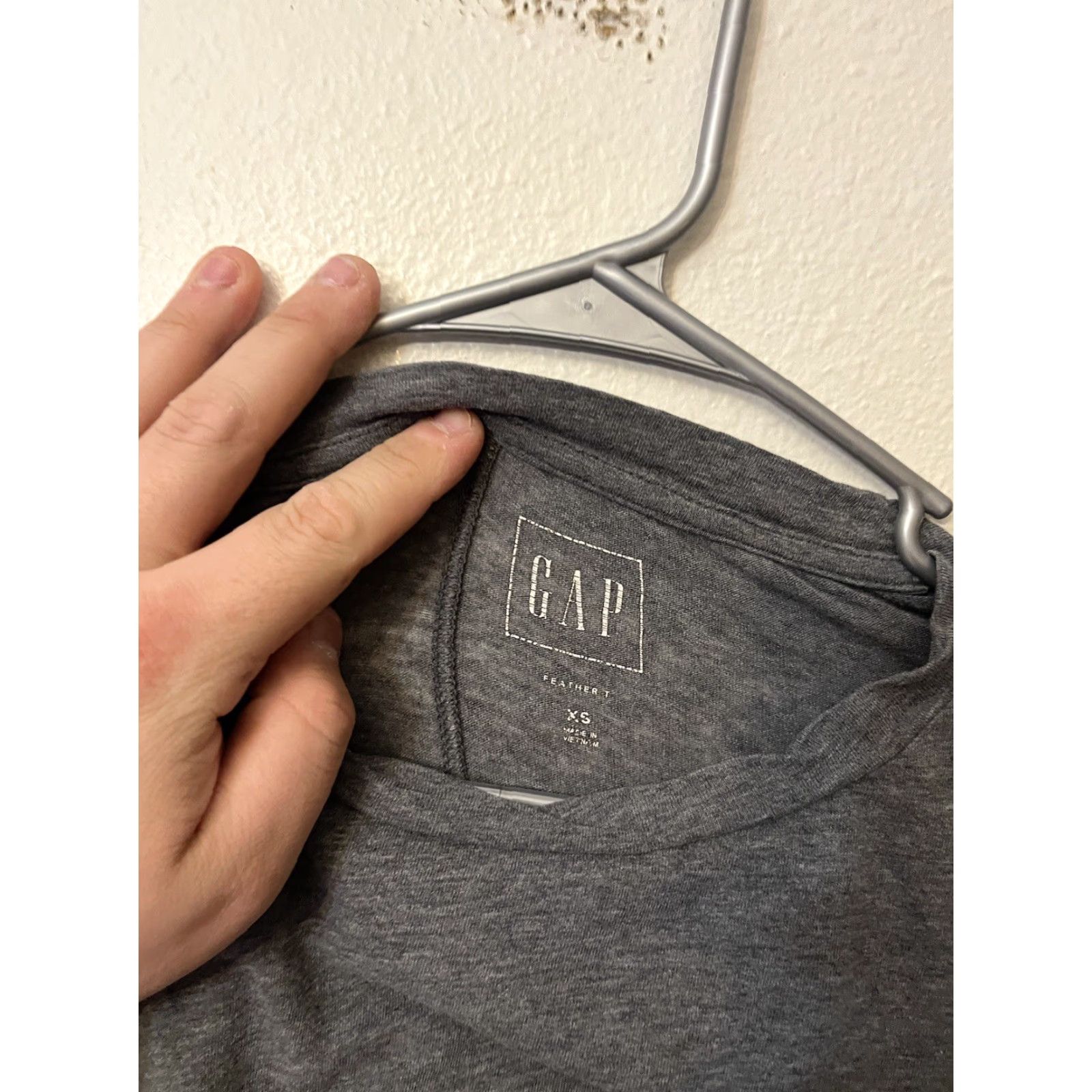Gap GAP Top T-Shirt Size XS Gray Women Long Sleeve Round Neck Pullover Casual, Party/Cocktail, Travel Basic 90s Hip Hop Y2K Vintage: No, Regular Fit Size XS / US 0-2 / IT 36-38 - 2 Thumbnail