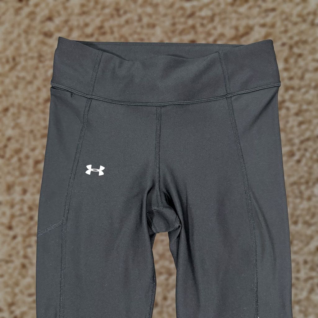 Under Armour Under Armour Legging Capri Women's Size Small (Actual Fits 27x19.25) Black Blue Size 28" / US 6 / IT 42 - 1 Thumbnail