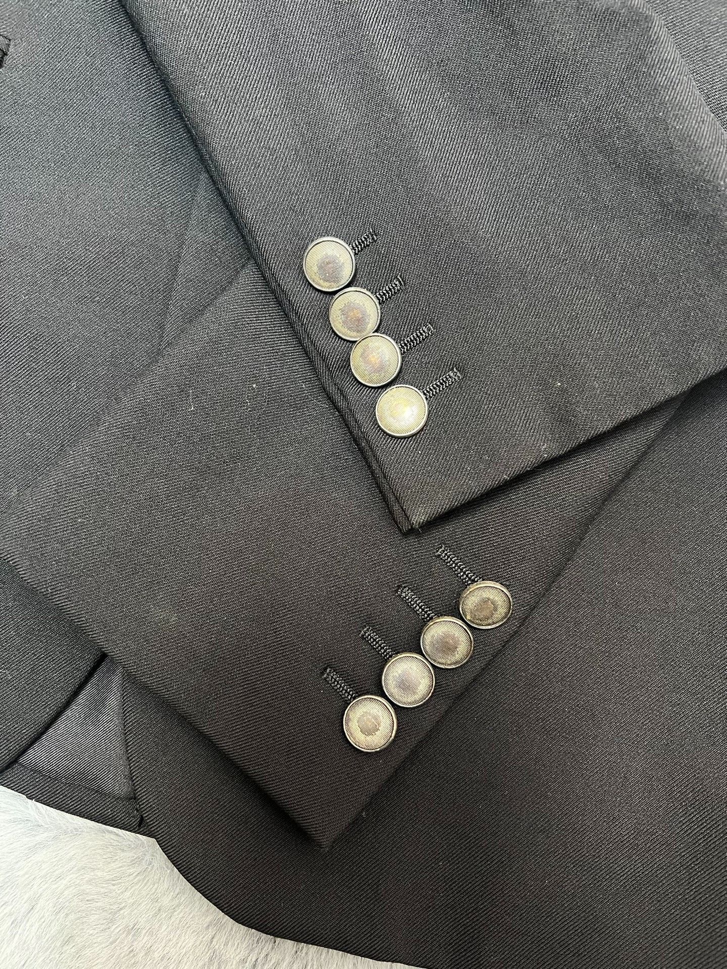 Saint Laurent Paris Saint laurent Wool suit with flat collar and gold buttons Size 46R - 5 Thumbnail