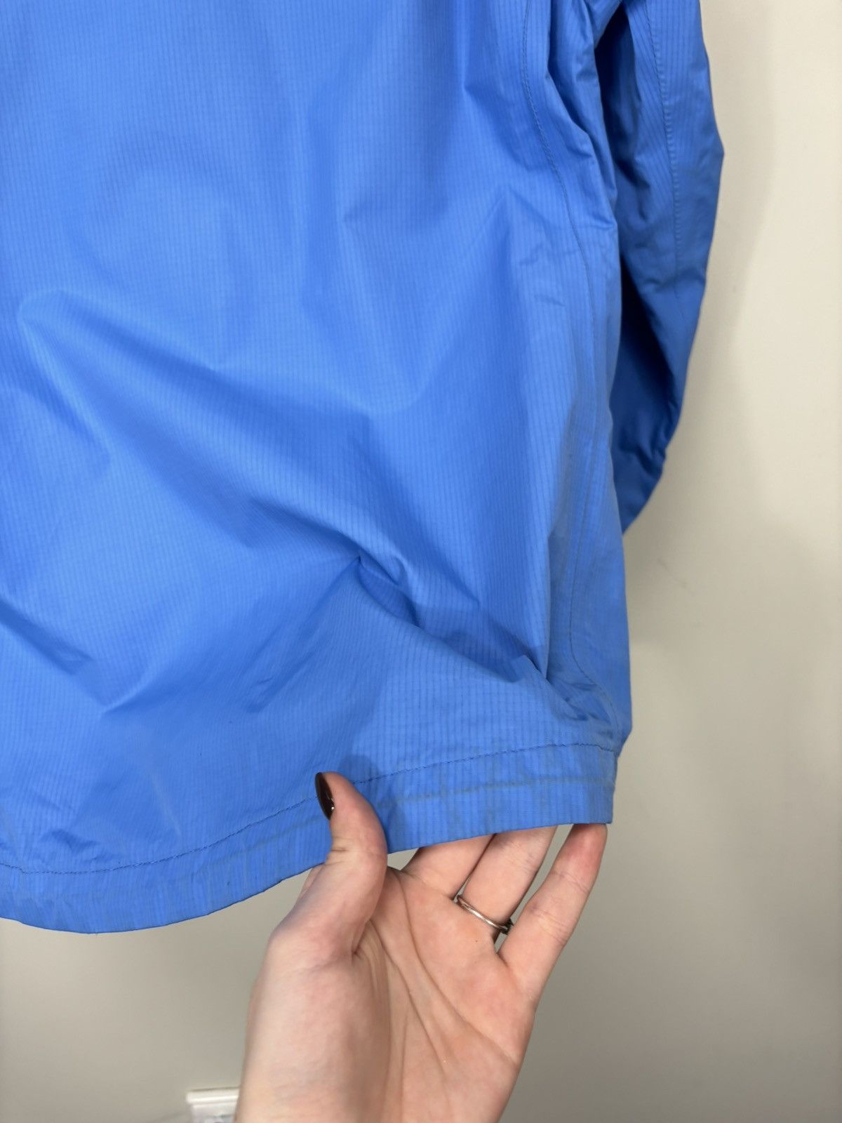 The North Face Vintage The North Face HyVent Women’s Hooded Outdoor Jacket Size M / US 6-8 / IT 42-44 - 24 Thumbnail