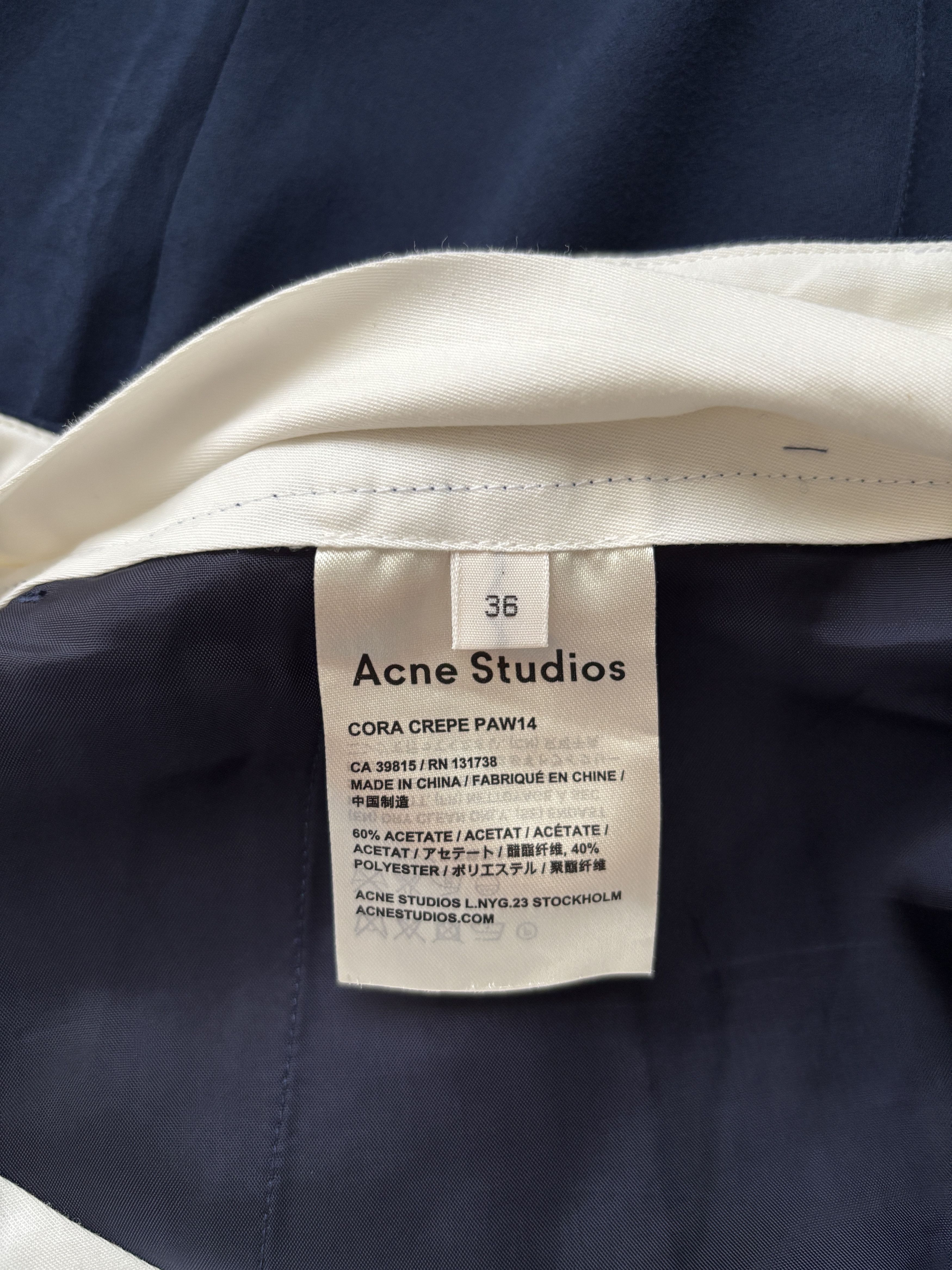 Acne Studios ⚡️QUICK SALE⚡️Acne Studios Navy Crepe Pants Trousers Size 27" / US 4 / IT 40 - 6 Thumbnail