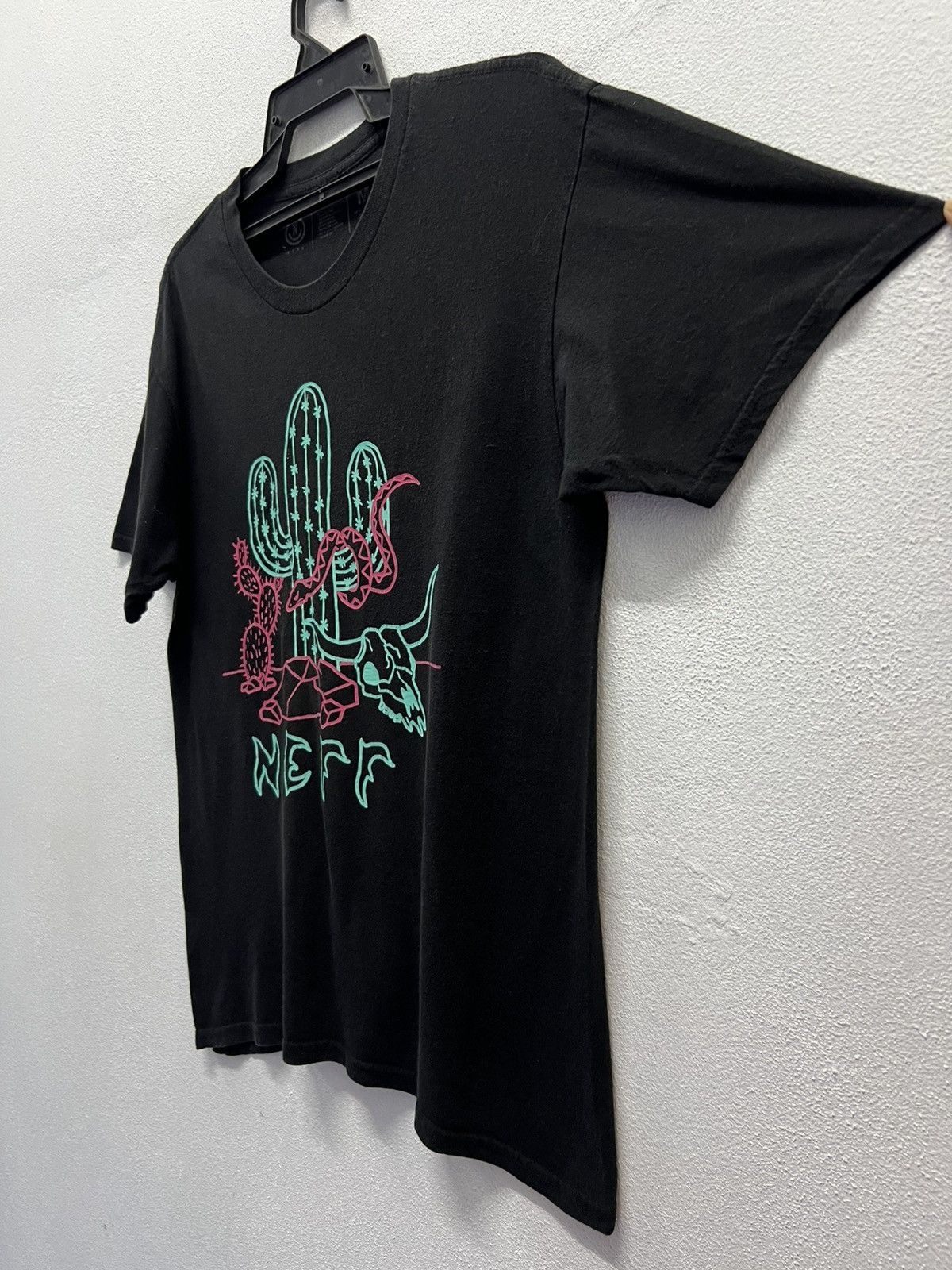 NEFF × Vintage VINTAGE NEFF DESERT SNAKE CACTUS CREWNECK GRAPHIC TEE SHIRT Size US M / EU 48-50 / 2 - 4 Thumbnail