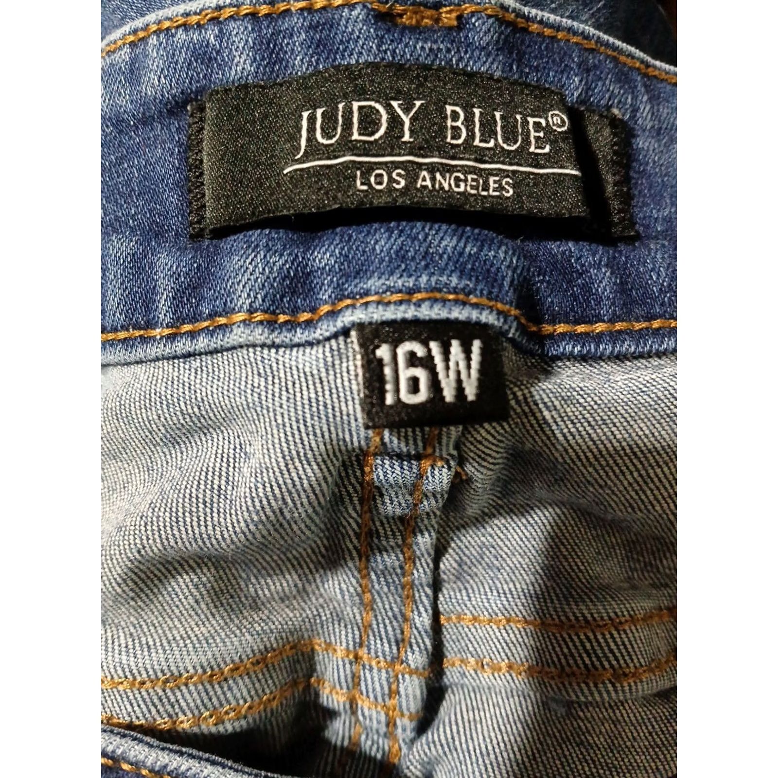 Vintage Judy Blue Jeans Women 16W High Rise Button Fly Stretch Denim Medium Wash Skinny Regular Plus Size Blue 5-Pocket Design Womens Size 38" / US 16 / IT 52 - 3 Thumbnail