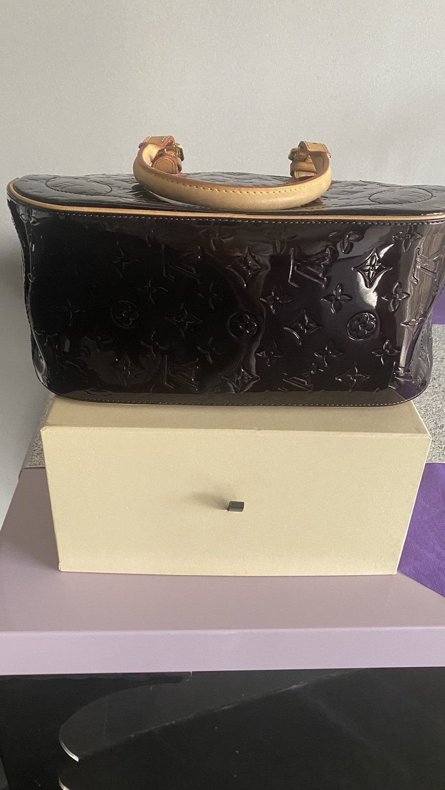 Louis Vuitton Louis Vuitton Amarante Monogram Vernis Summit Drive Bag Size ONE SIZE - 2 Thumbnail