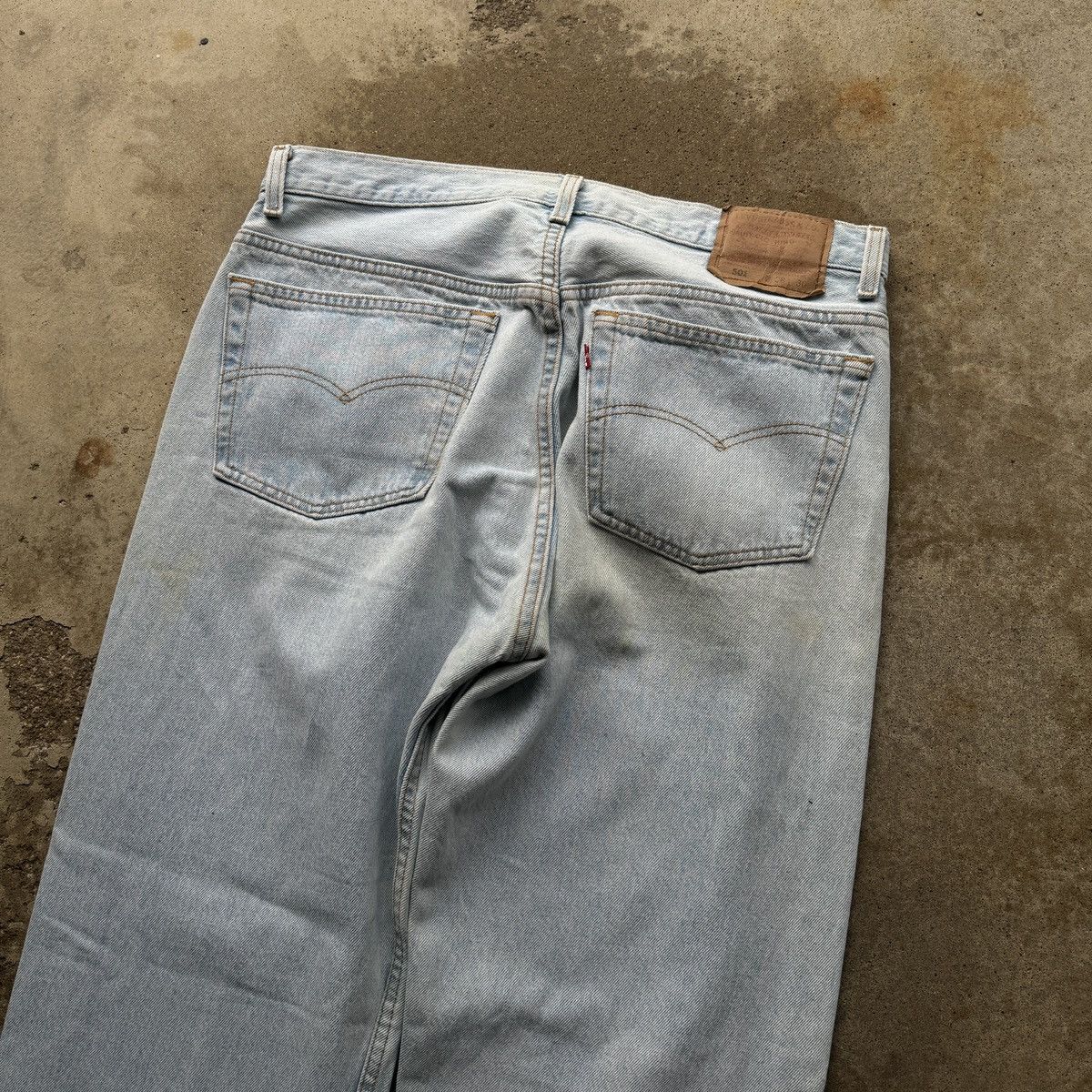 Levi's 90s Levi's 501 Thrashed Faded Jeans USA ERD Grunge Chrome Size US 35 - 14 Thumbnail