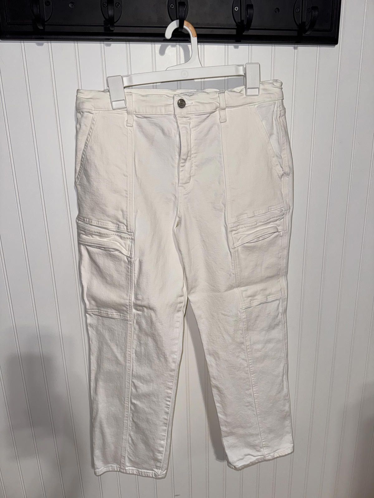 Dale Of Norway DAZE Women's Straight Up Cargo High Rise White Utility Jeans Size 31" - 1 Thumbnail