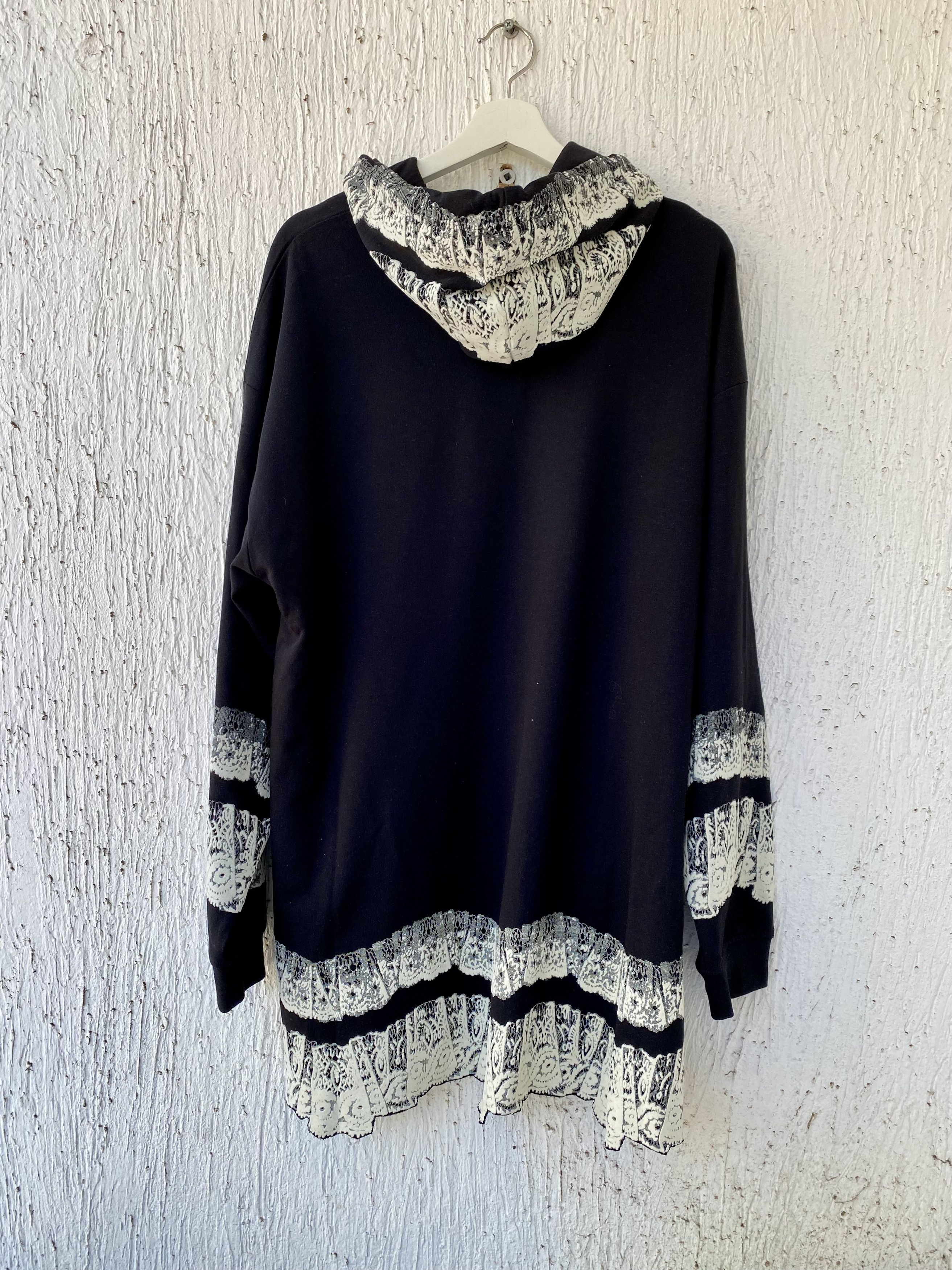 Alexander McQueen BNWT oversized lace print hoodie Size US S / EU 44-46 / 1 - 4 Thumbnail