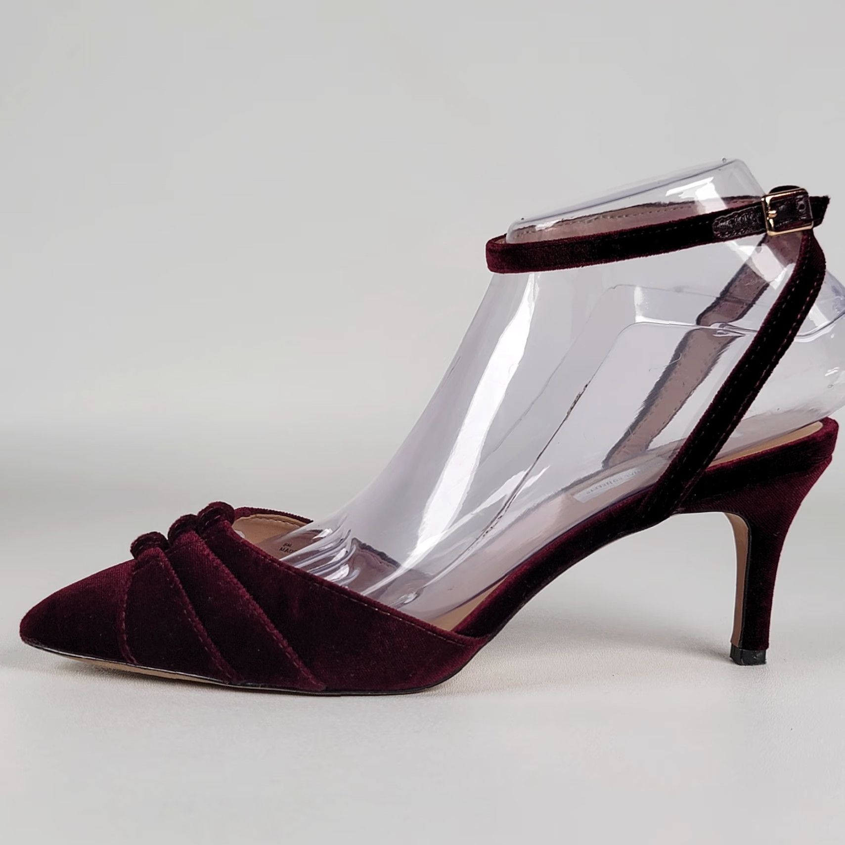 Vintage VINTAGE INC Burgundy Wine Strap Heels With Gold Metal Detail Cocktail 1970s Velvet Size 8M Womens Size US 8 / IT 38 - 7 Thumbnail