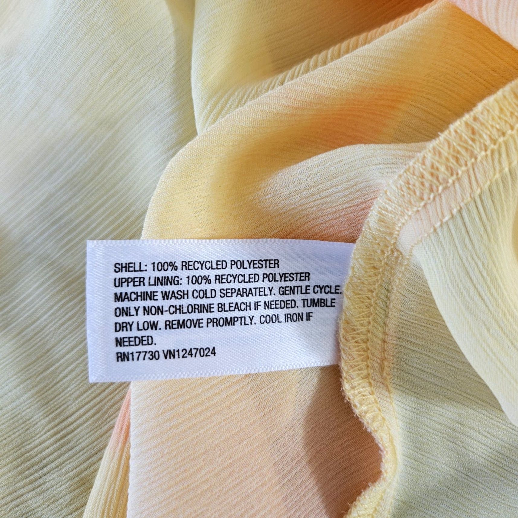 Diane von Furstenberg Diane von Furstenberg Womens Cami Pajama Top Sz 2XL Yellow Pink Shirt Womens 2XL Camisole Pajama Top Size XXL / US 16-18 / IT 52-54 - 4 Thumbnail