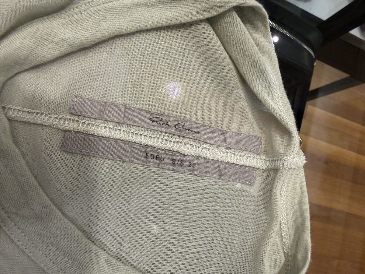 Rick Owens Rick Owen Level Tee -Dust Size US XS / EU 42 / 0 - 3 Thumbnail