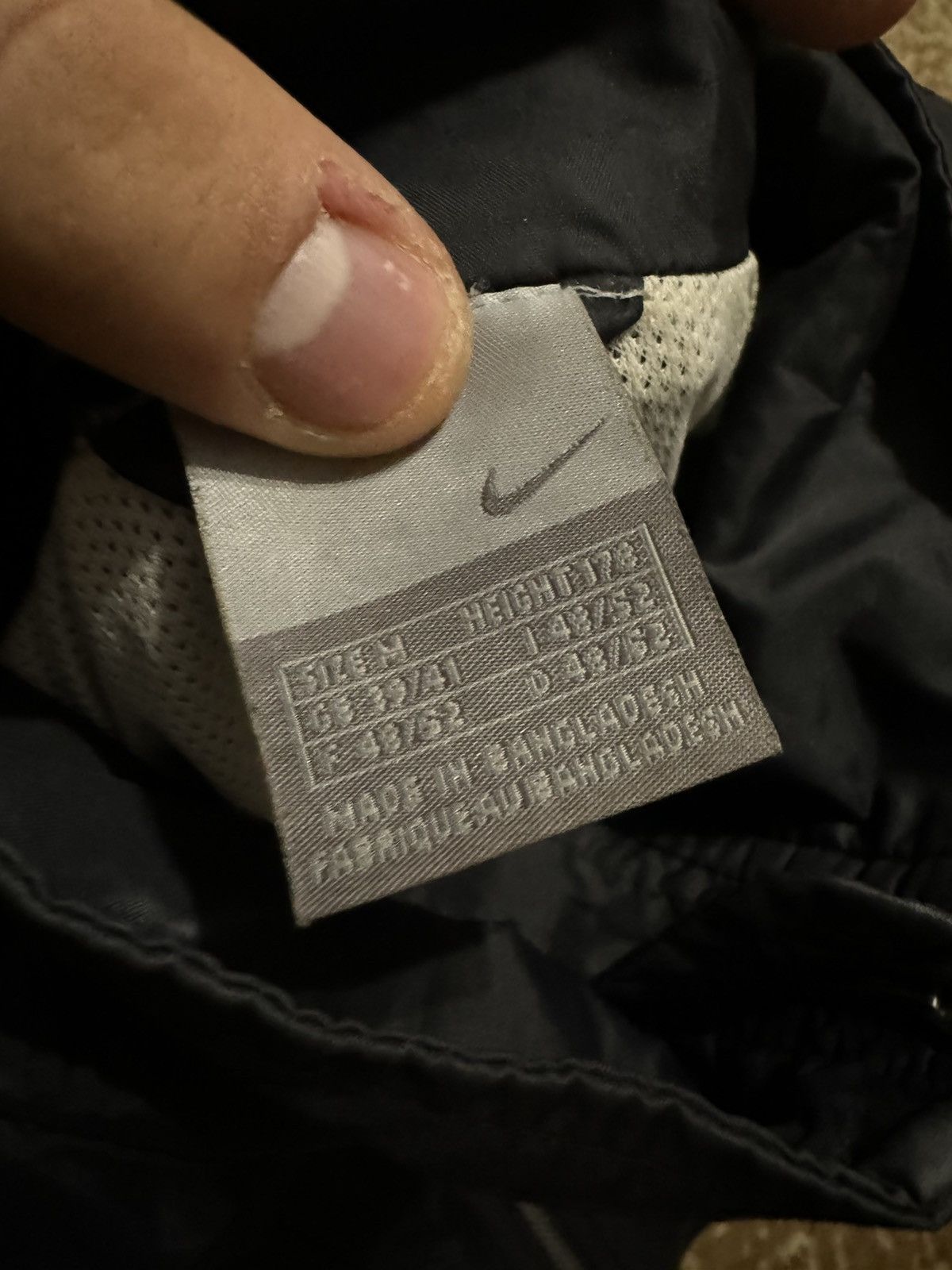 Nike × Vintage Vintage Nike Nylon Track Jacket 90’s Swoosh logo back Size US M / EU 48-50 / 2 - 8 Thumbnail