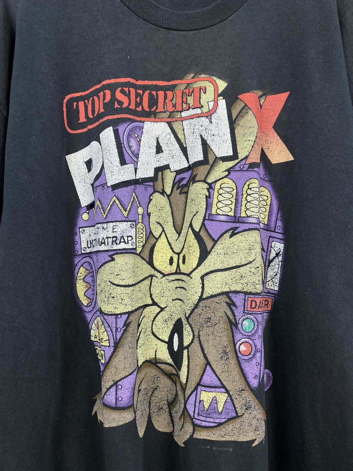 Vintage 1994 Looney Tunes Coyote Plan X Top Secret ACME Ultimatrampa Size US XL / EU 56 / 4 - 3 Thumbnail