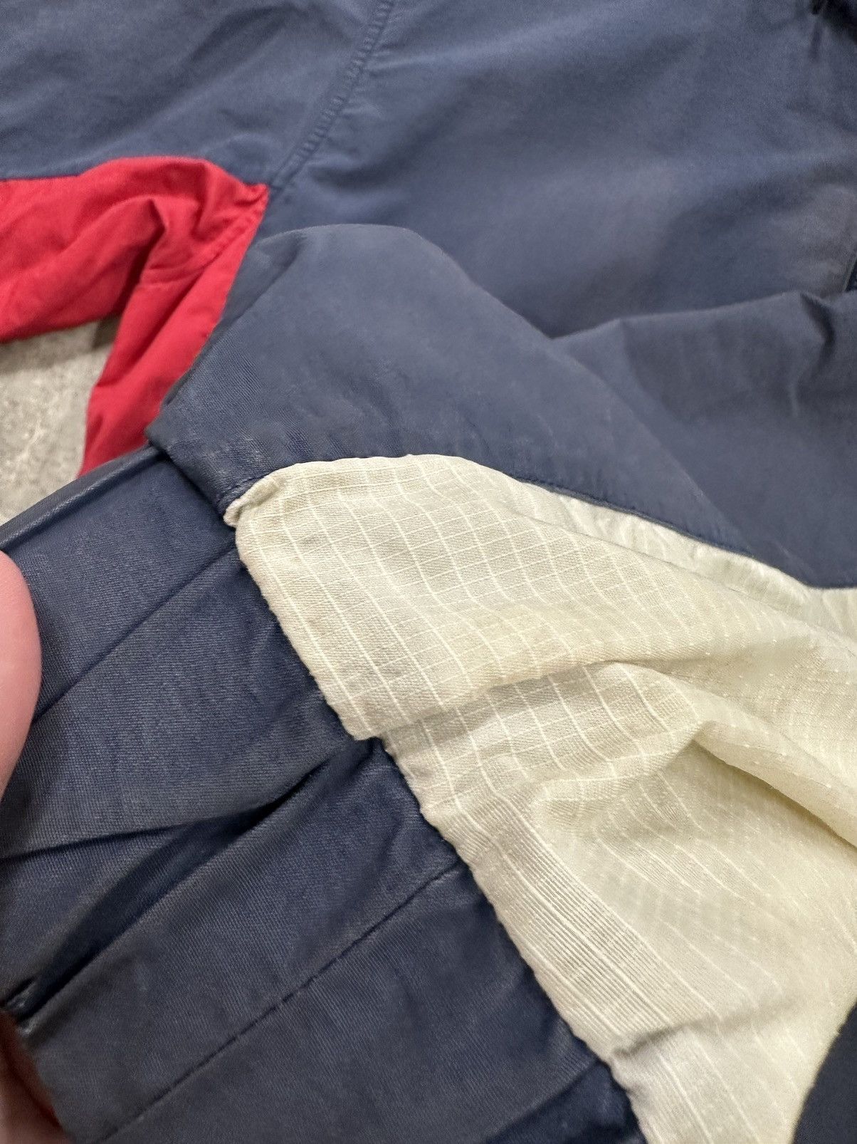 Tommy Hilfiger Vintage 90s Tommy Hilfiger Sleeve Spell Out Jacket USA Size US M / EU 48-50 / 2 - 10 Thumbnail