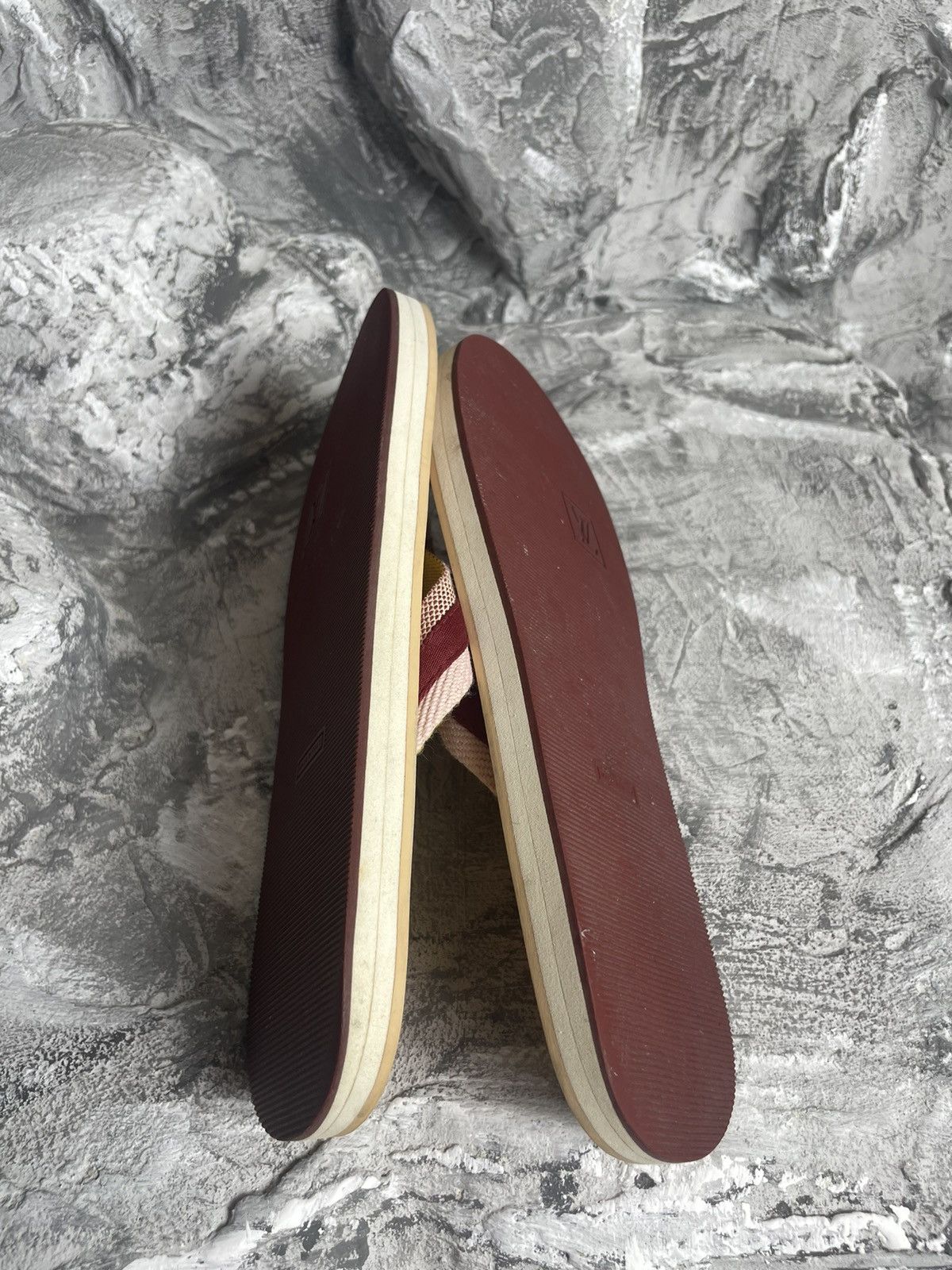 Louis Vuitton Louis Vuitton Monogram Flower Rubber Sandals Size ~39 Size US 8.5 / IT 38.5 - 6 Thumbnail