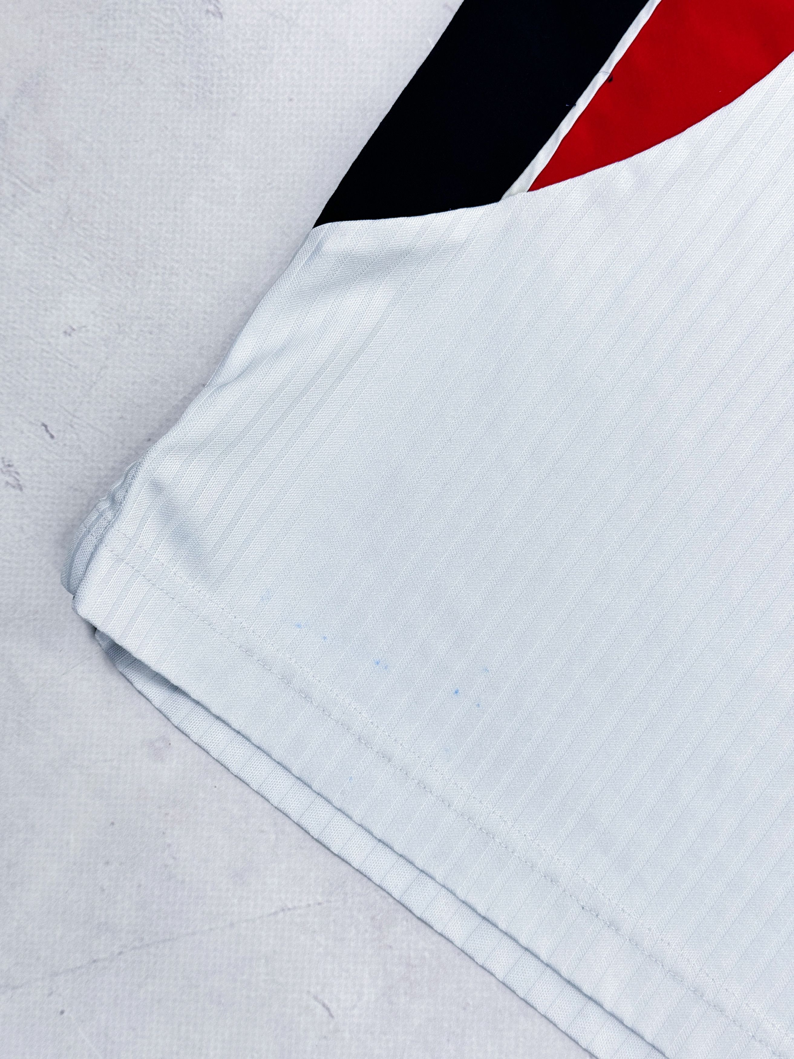 Vintage 1997 - 1999 England Home Football Shirt by Score Draw Size US L / EU 52-54 / 3 - 10 Thumbnail