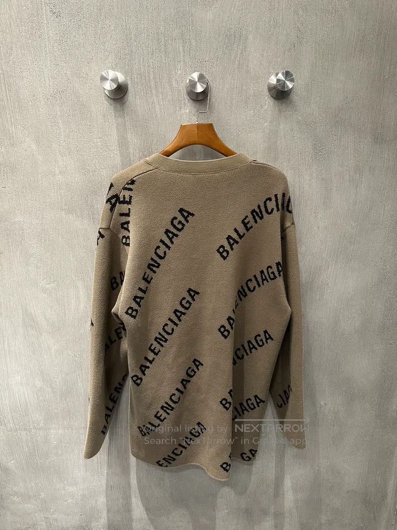 Balenciaga Balenciaga Printed barrage khaki open-front cardigan Size US S / EU 44-46 / 1 - 2 Thumbnail