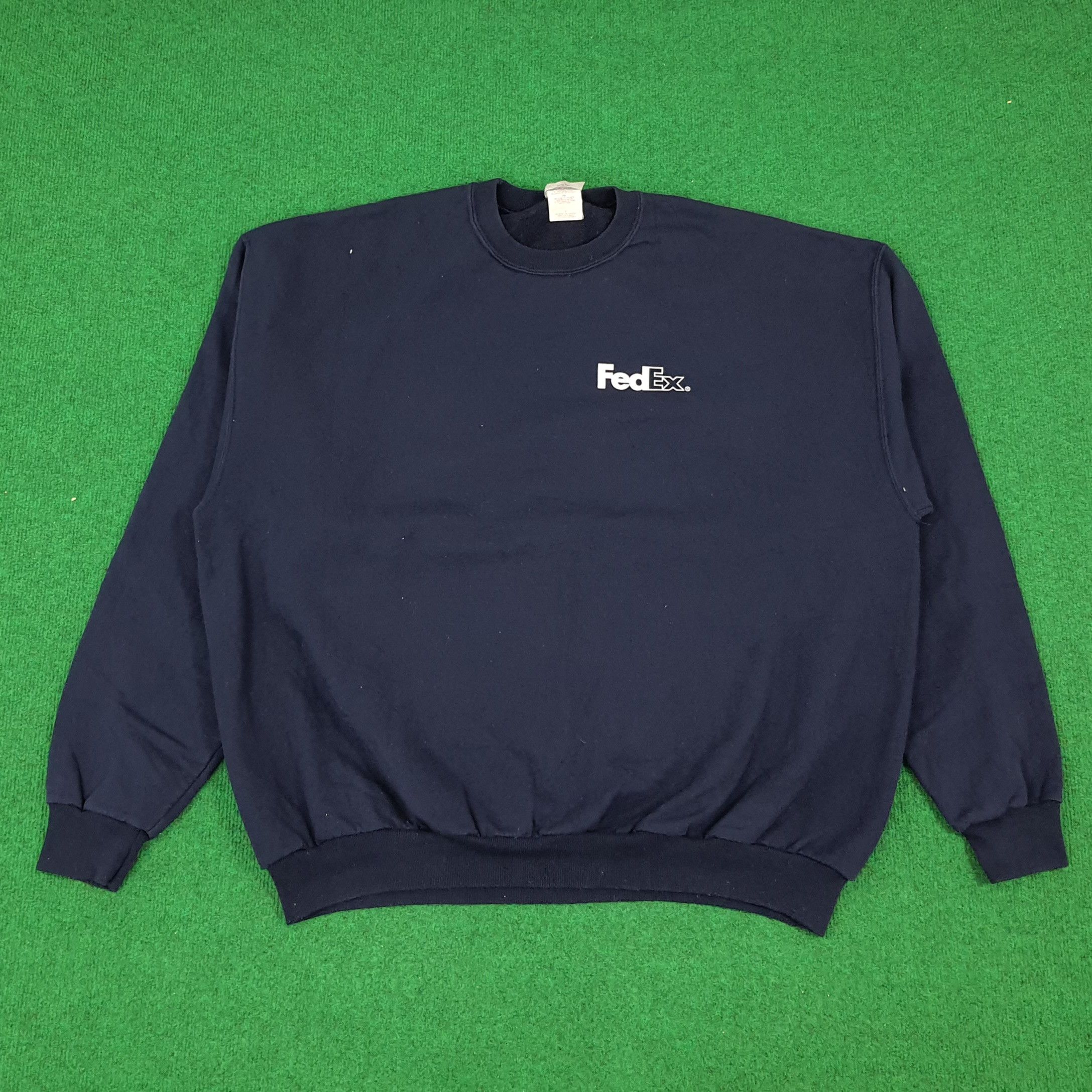 Vintage Vintage FedEx Express Shipping Courier Staff Sweatshirts Size US XXL / EU 58 / 5 - 1 Thumbnail