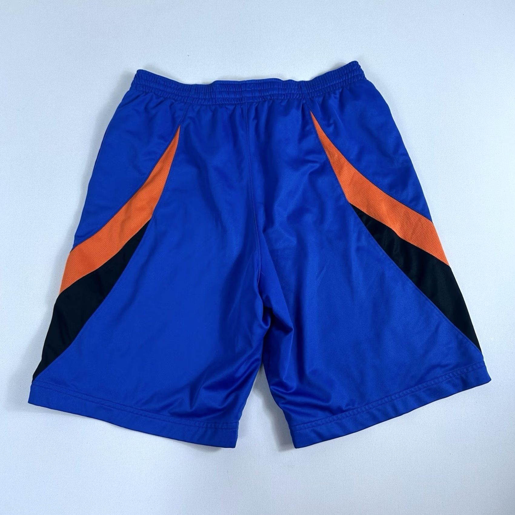 Nike VINTAGE Nike Basketball Shorts Athletic Blue MENS Medium Active Gym Active Size US 31 - 2 Thumbnail