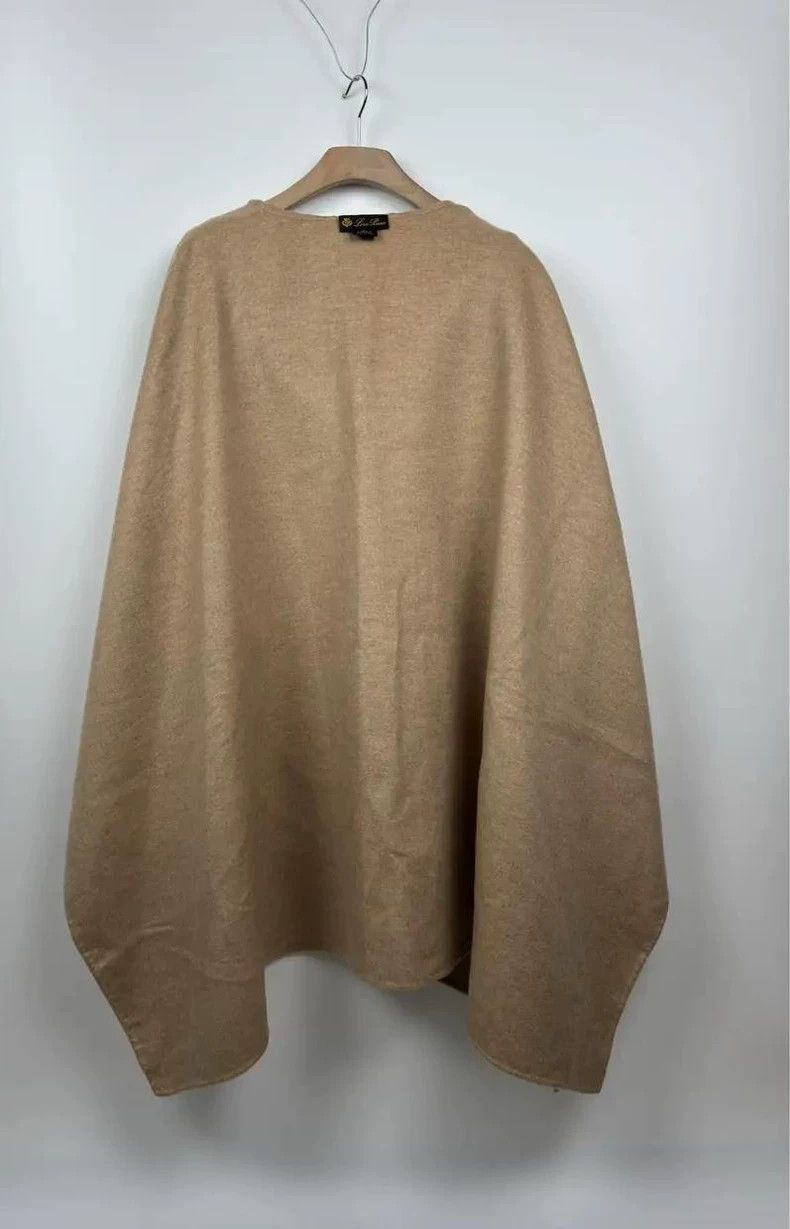 Loro Piana LORO PIANA She's wearing a cashmere cardigan Size S / US 4 / IT 40 - 9 Thumbnail