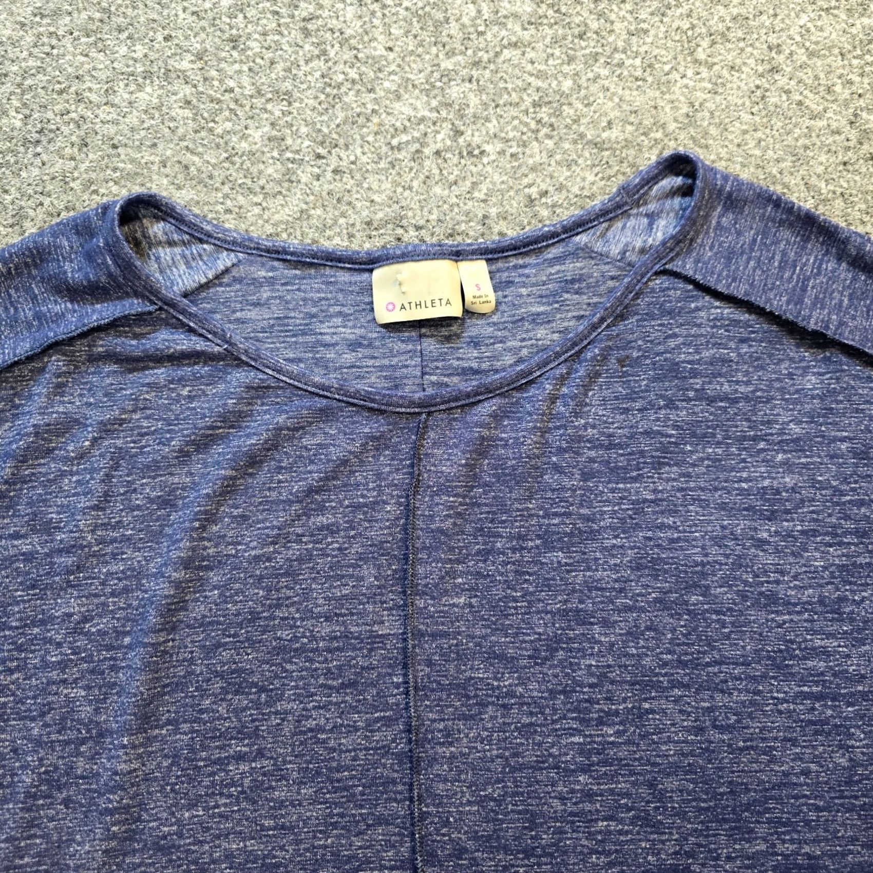 Athleta Athleta Shirt Women Size S Blue Sweatshirt Long Sleeve Pullover Lounge Casual Stretchy Modern Blended Fabric Pattern: Solid Size S / US 4 / IT 40 - 2 Thumbnail
