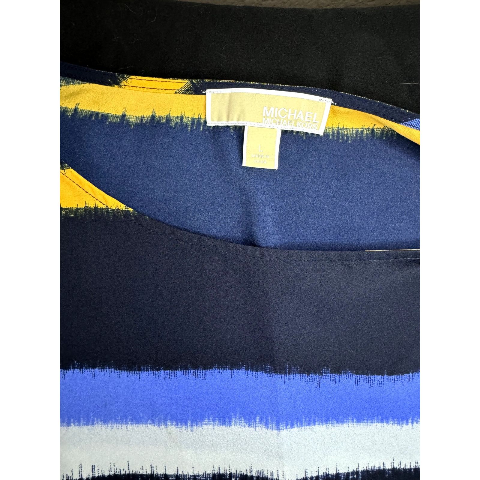 Michael Kors Michael Kors Women's Navy Side Tie Blouse Size L / US 10 / IT 46 - 2 Thumbnail