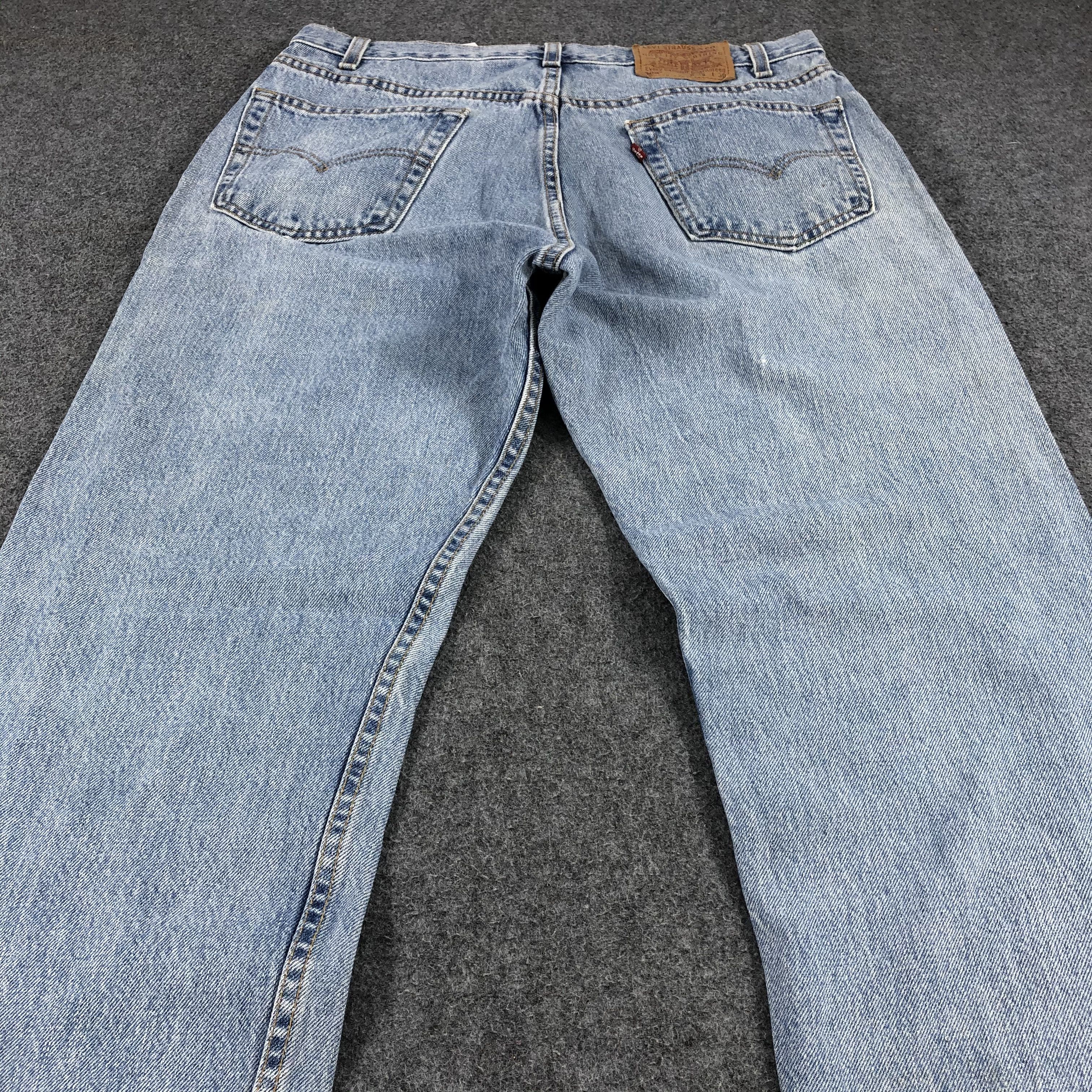 Levi's × Vintage Vintage 90s Light Wash Levis 505 Jeans-JM718 Size US 34 / EU 50 - 4 Thumbnail