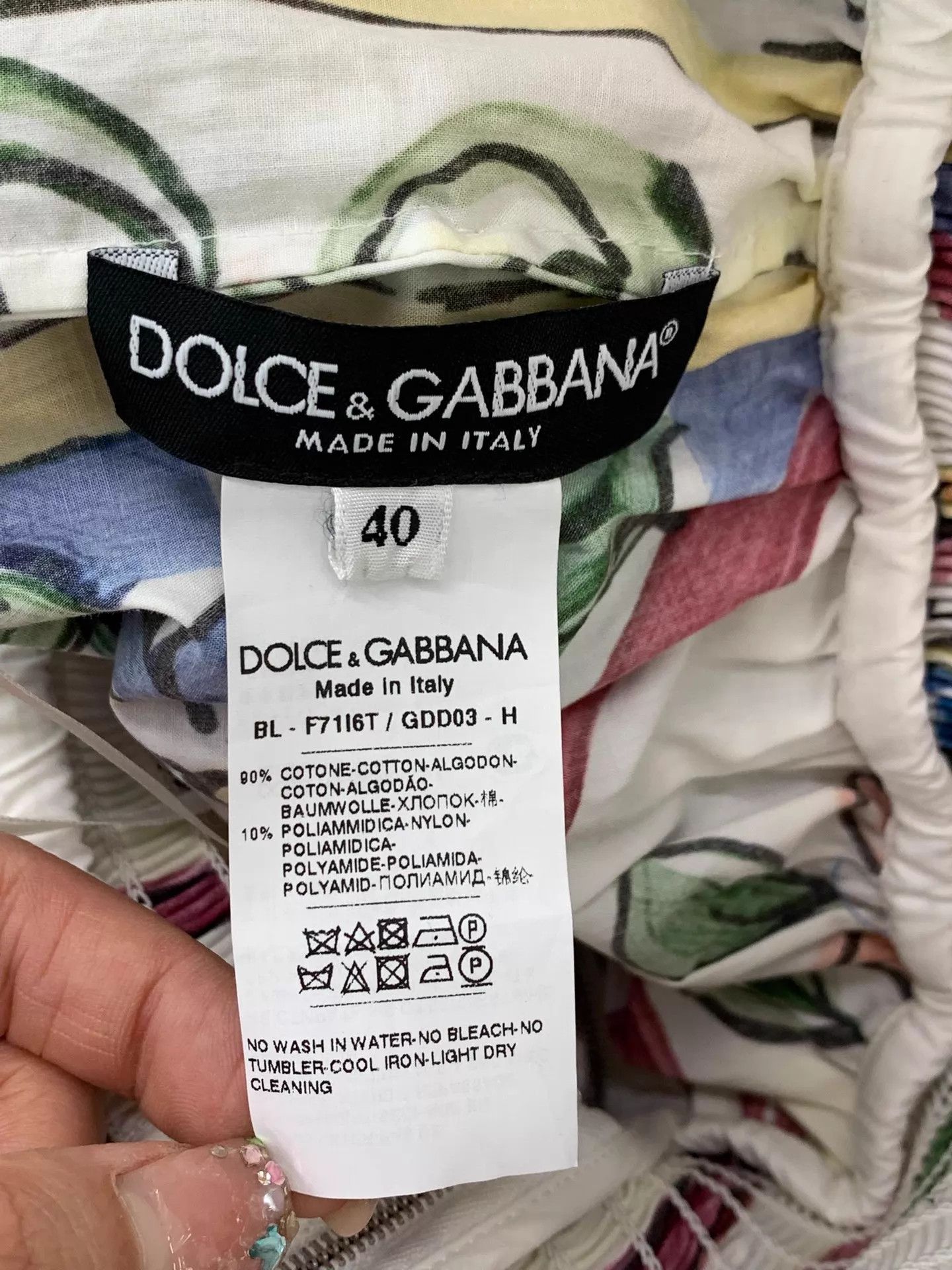 Dolce & Gabbana Dolce&Gabbana women's colorful print top size 40 new Size S / US 4 / IT 40 - 4 Thumbnail