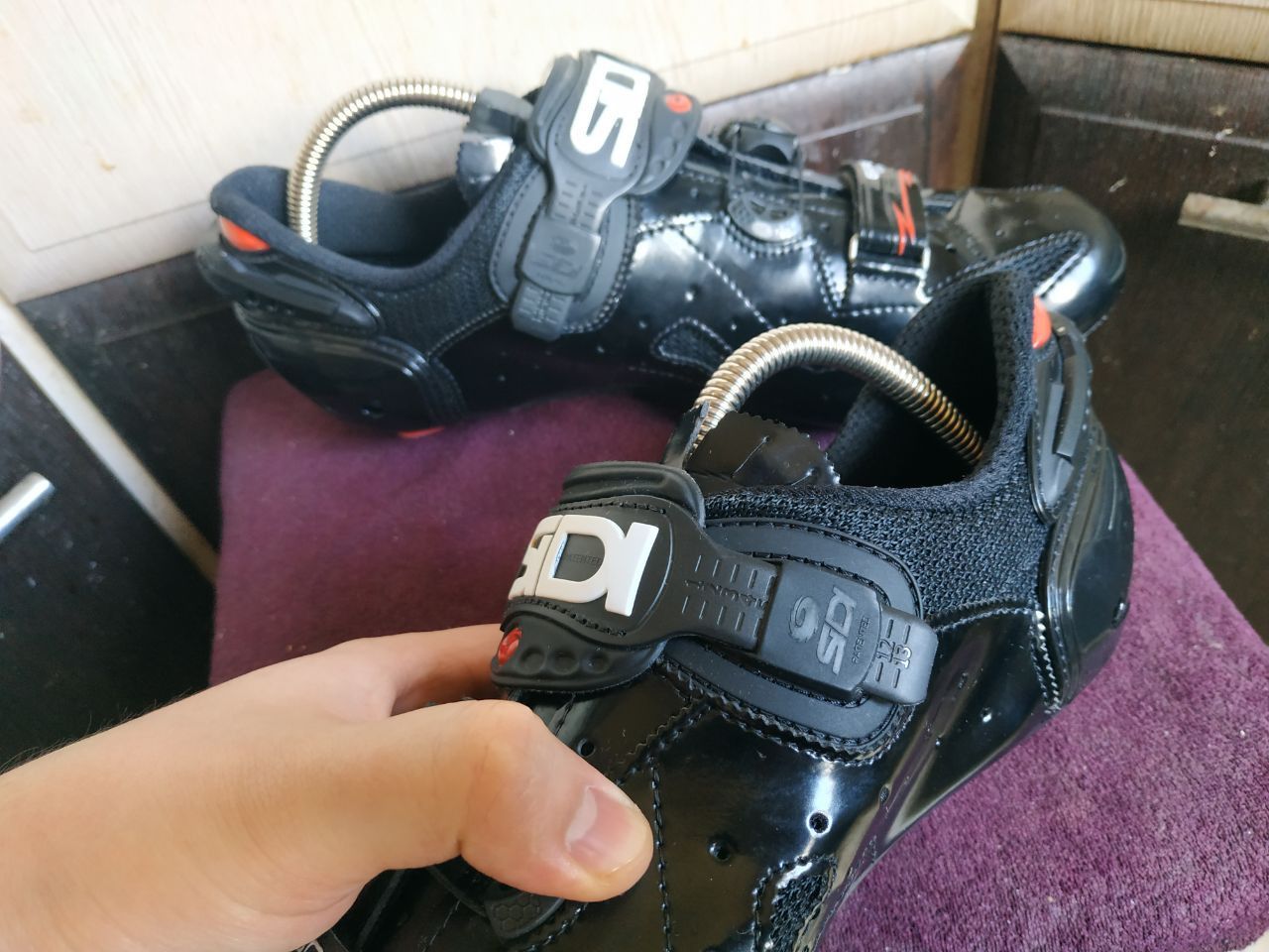 Sidi Sidi Ergo 5 Carbon Road Cycling Shoes Black - EU 44 / US 10 Size US 11 / EU 44 - 23 Thumbnail