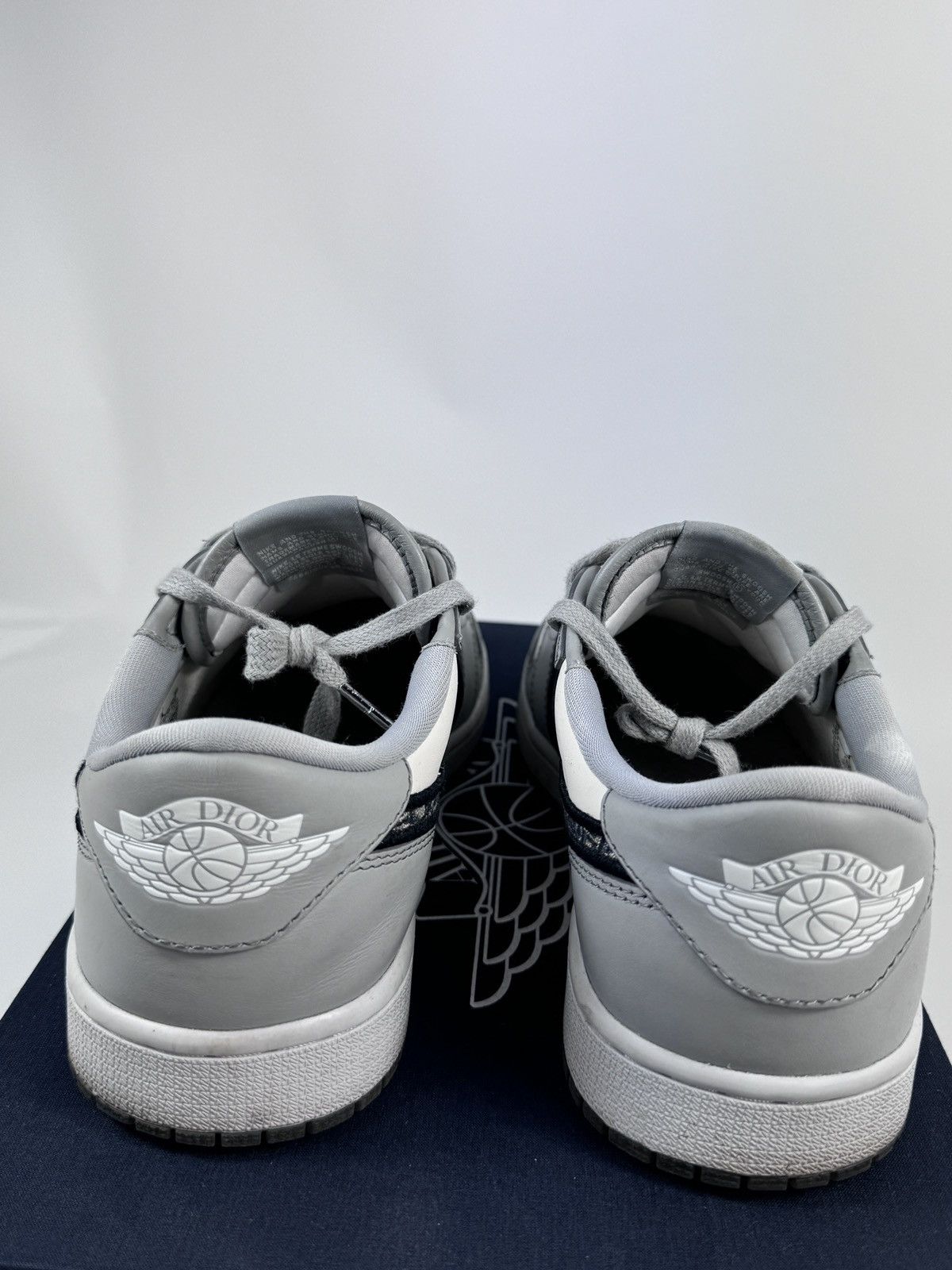 Dior × Jordan Brand AIR DIOR JORDAN SNEAKERS Size US 10 / EU 43 - 4 Thumbnail
