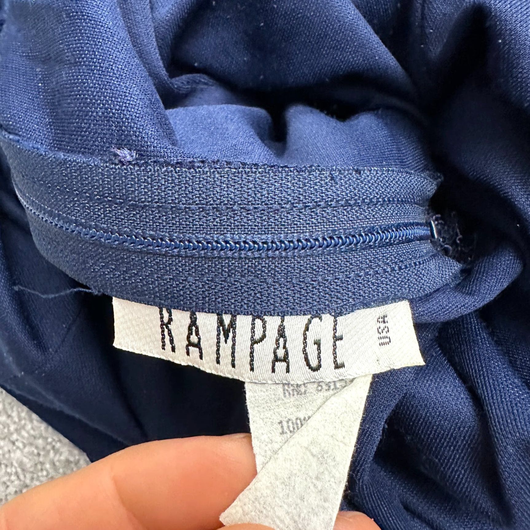 Vintage Rampage Dress Womens Lace Bodycon Vintage 11 Blue Sleeveless Nylon Scoop Neck Zipper Knee Length Lined Pattern Solid Size L / US 10 / IT 46 - 7 Thumbnail