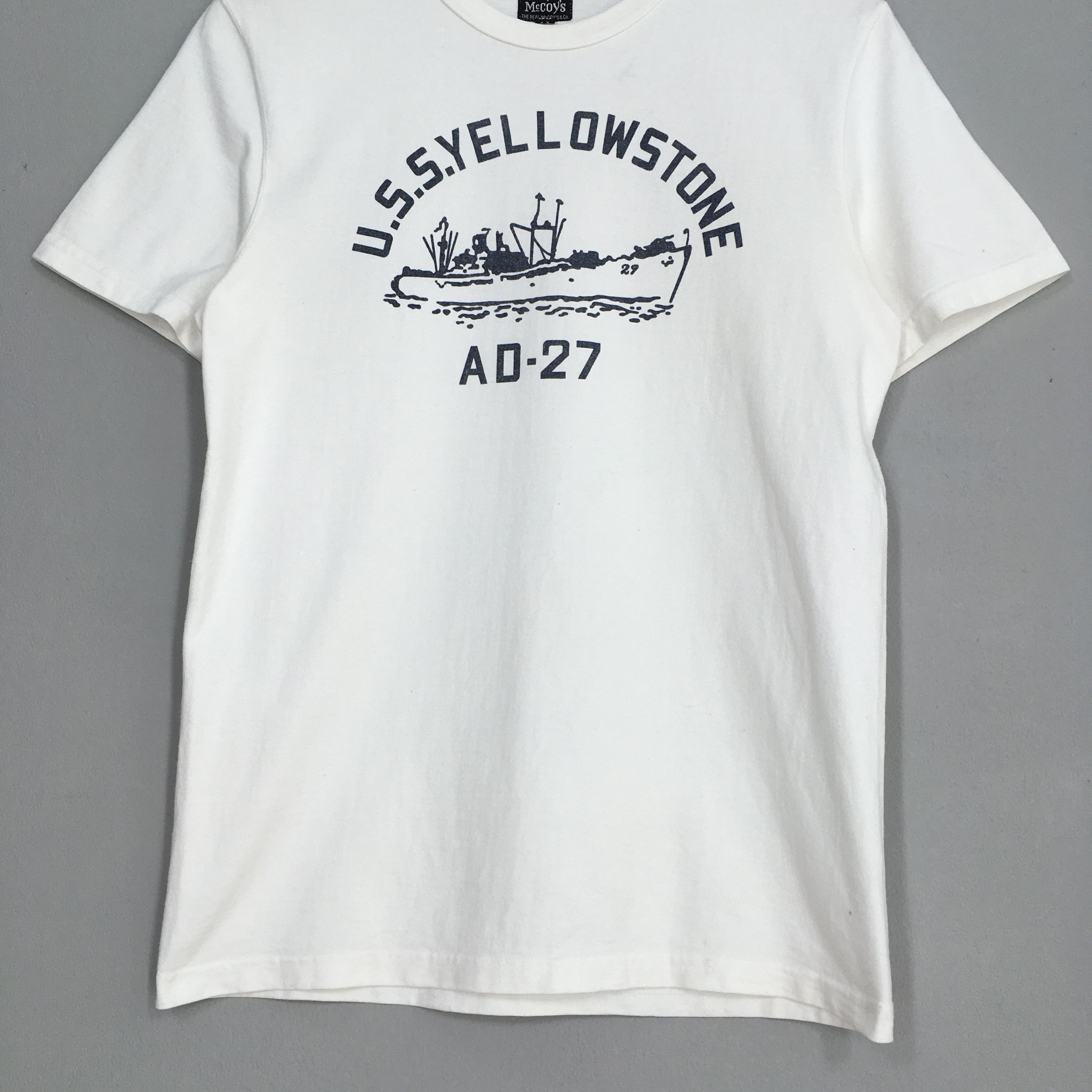 Vintage Mccoy's Uss Yellowstone Us Submarine Sportswear Tshirt Small Size US S / EU 44-46 / 1 - 3 Thumbnail