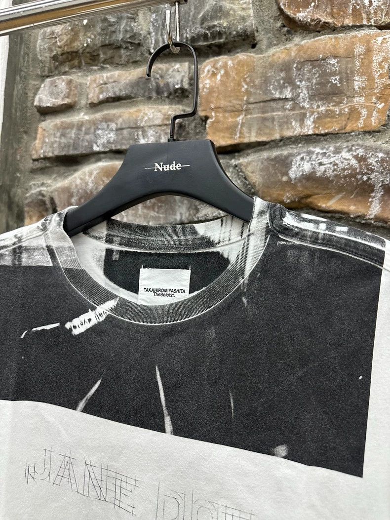Takahiromiyashita The Soloist. The soloist 21SS black and white photo short sleeves 2504-N Size US M / EU 48-50 / 2 - 3 Thumbnail