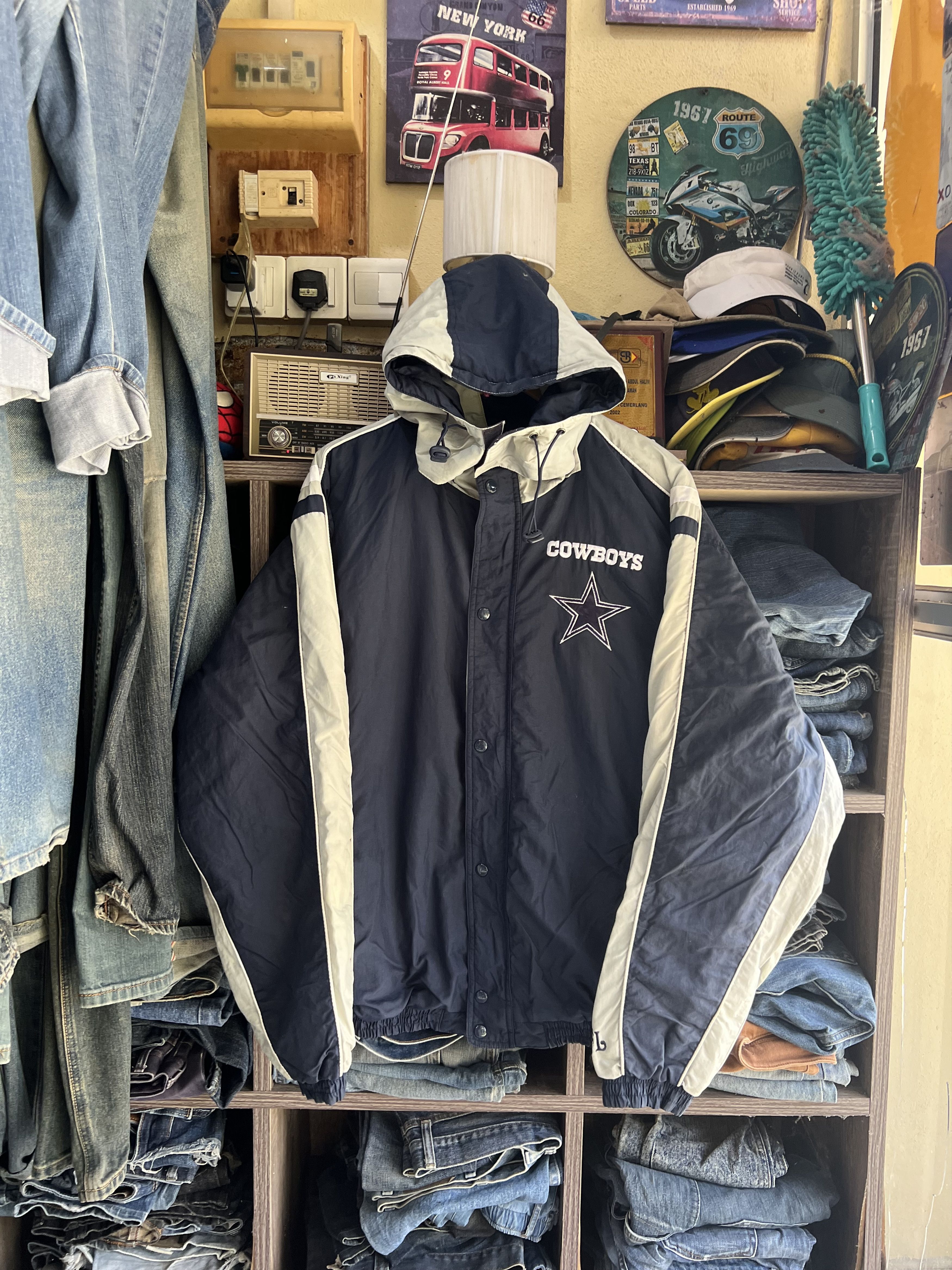 NFL 🔥Vintage NFL Cowboys Jacket Size US XL / EU 56 / 4 - 20 Thumbnail